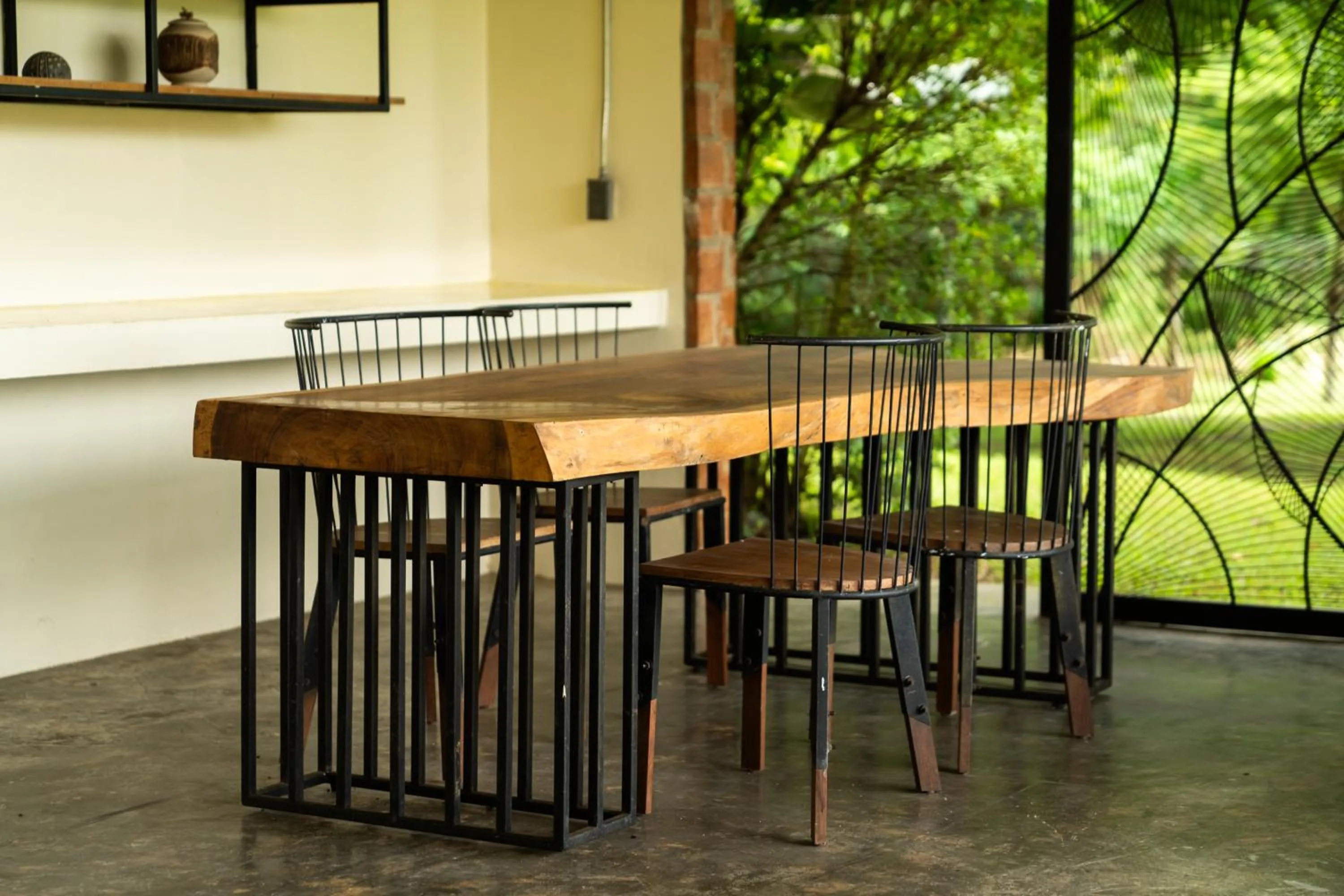 Dining area in Puripai Villa Wellness & Retreat