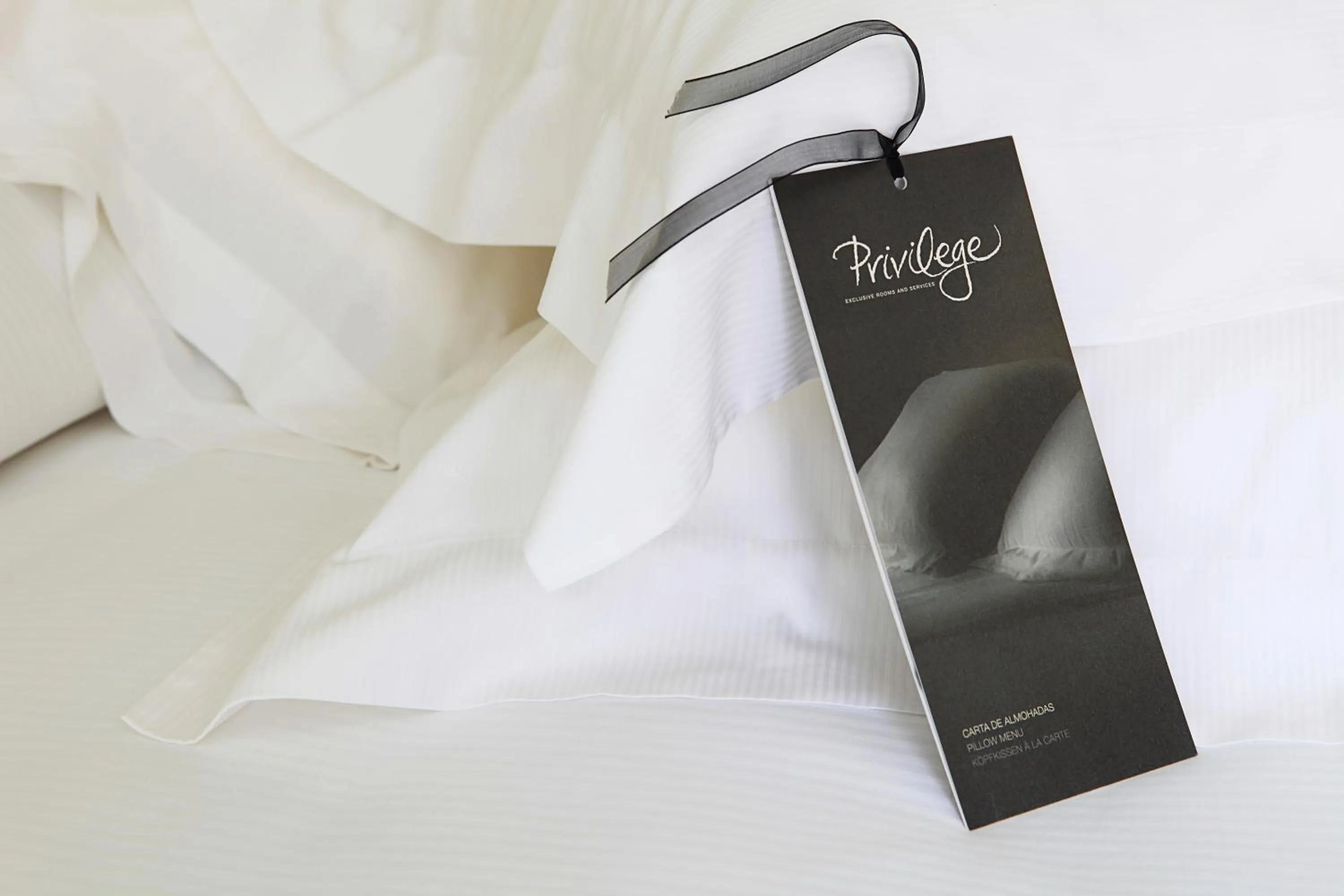 Bedroom, Bed in Ocean el Faro Resort - All Inclusive