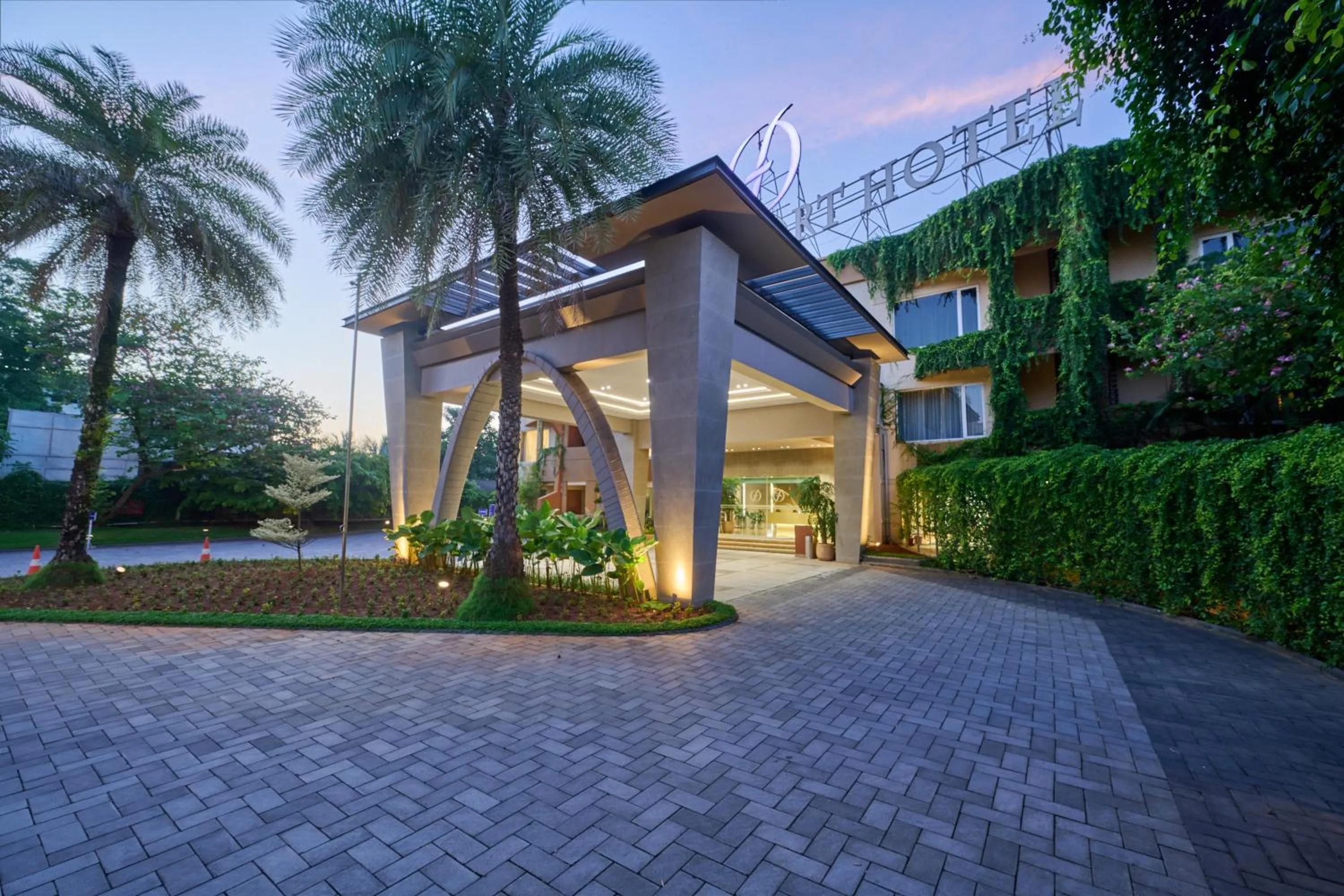 Property building in Flora Airport Hotel and Convention Centre Kochi