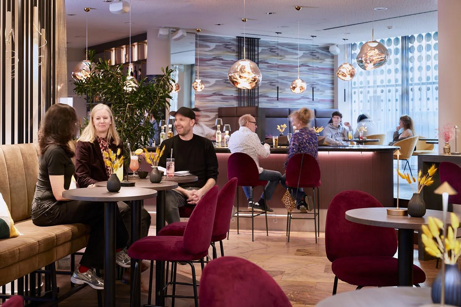 Lounge or bar in ARCOTEL Onyx Hamburg