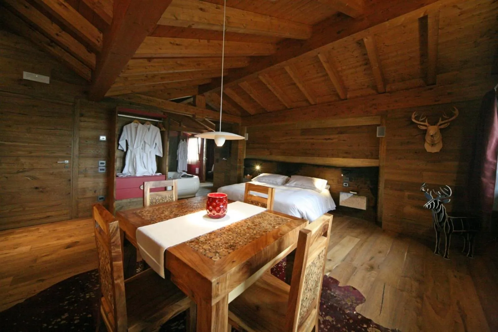 Living room, Bed in Locanda Sensi