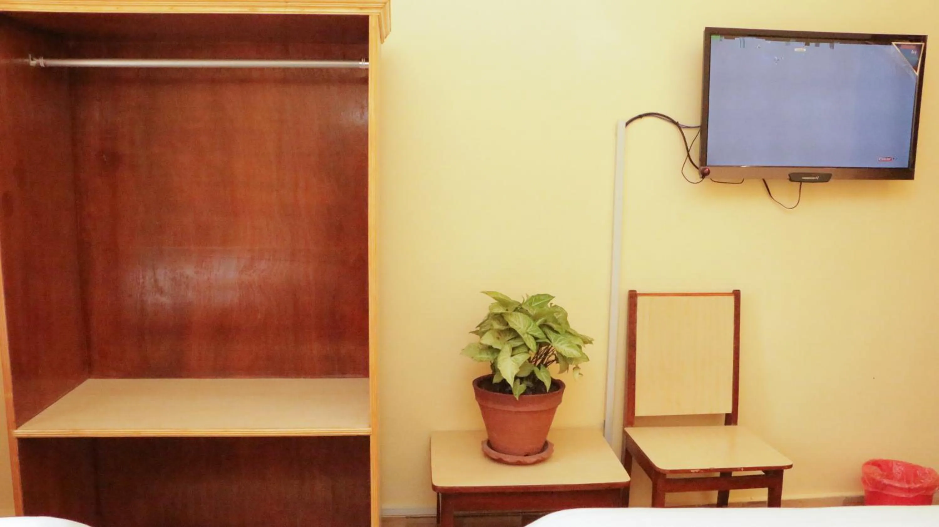 TV and multimedia in Hotel Lapha