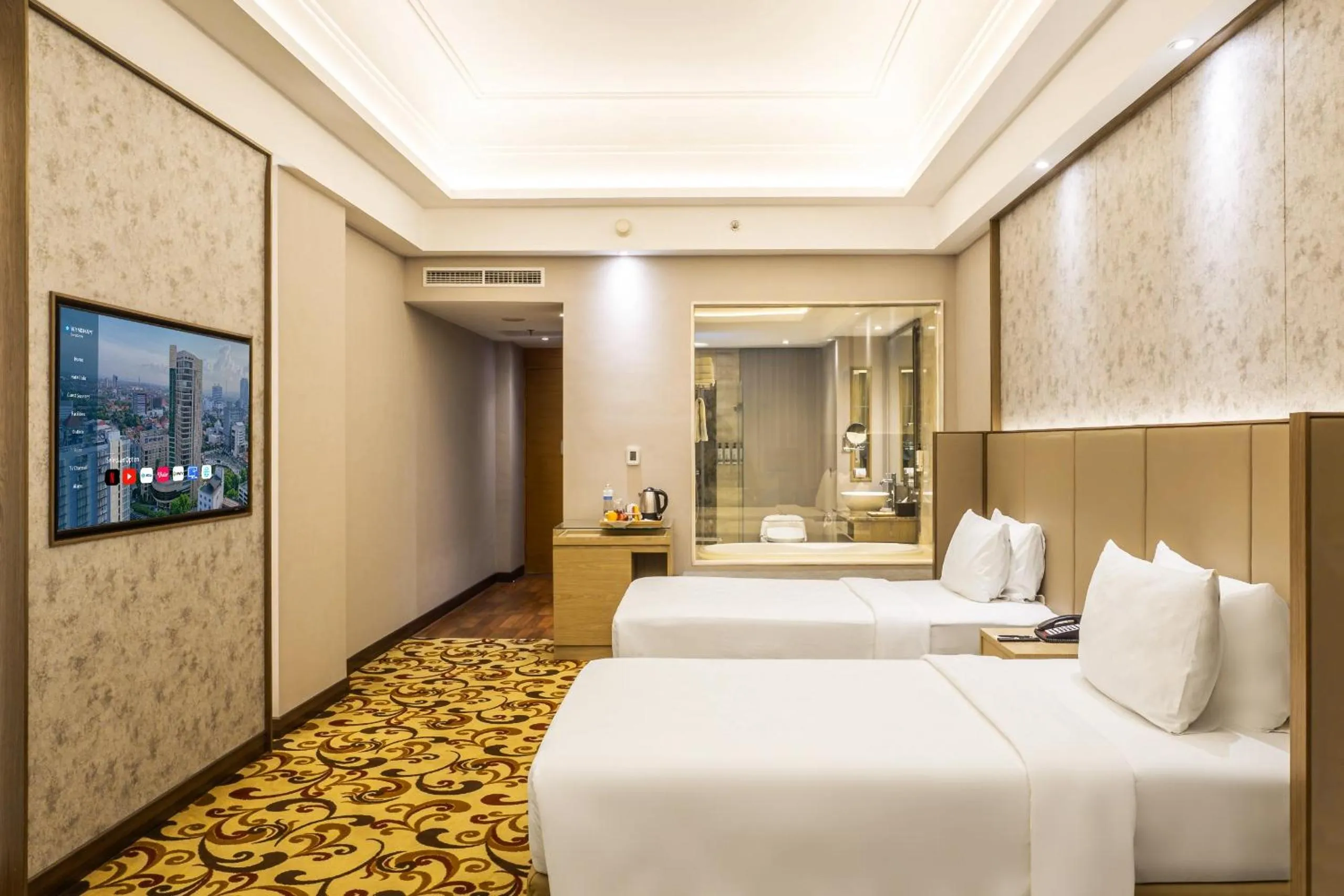 Bed in Wyndham Surabaya