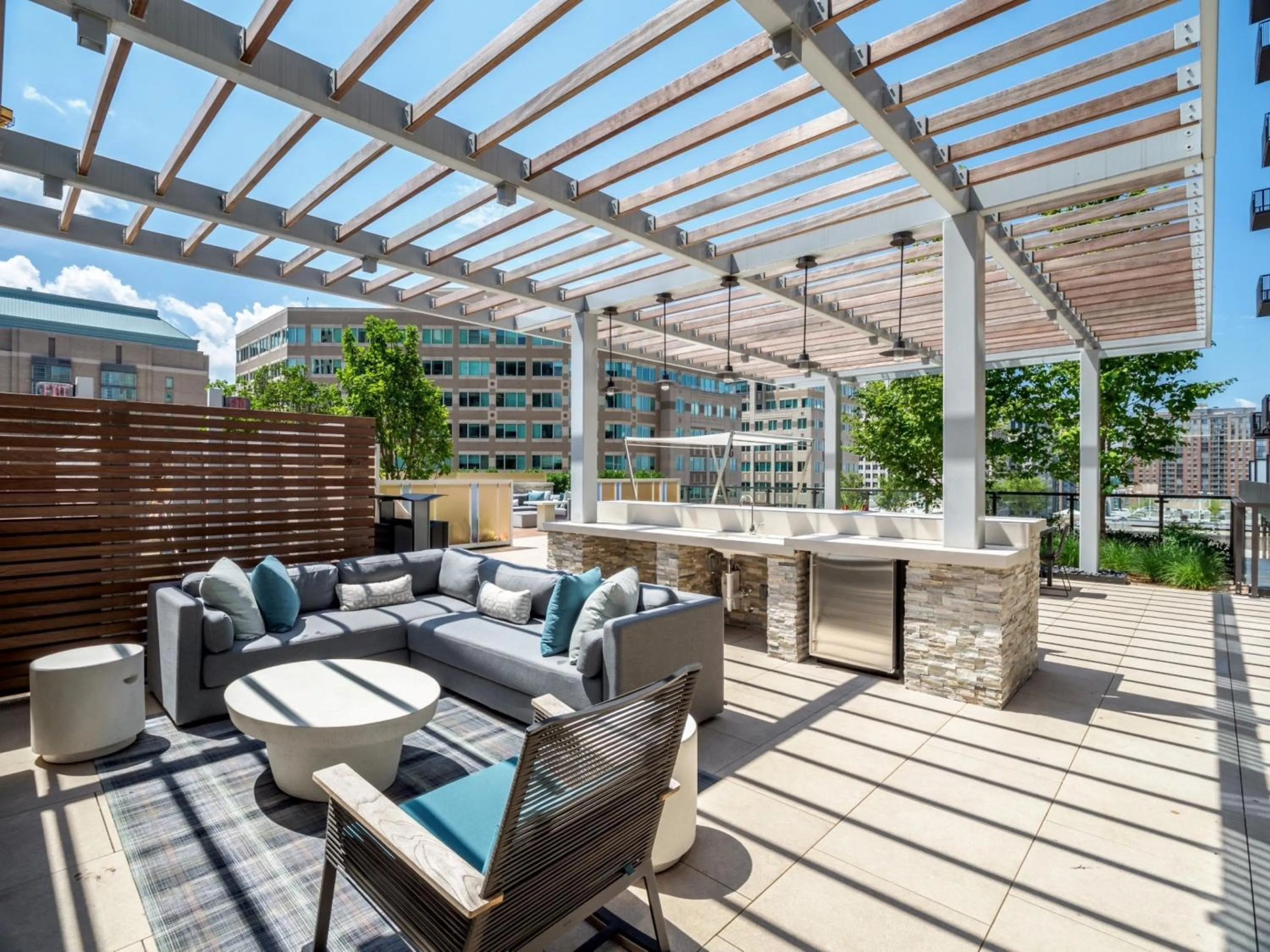 BBQ facilities in Global Luxury Suites at Reston Town Center
