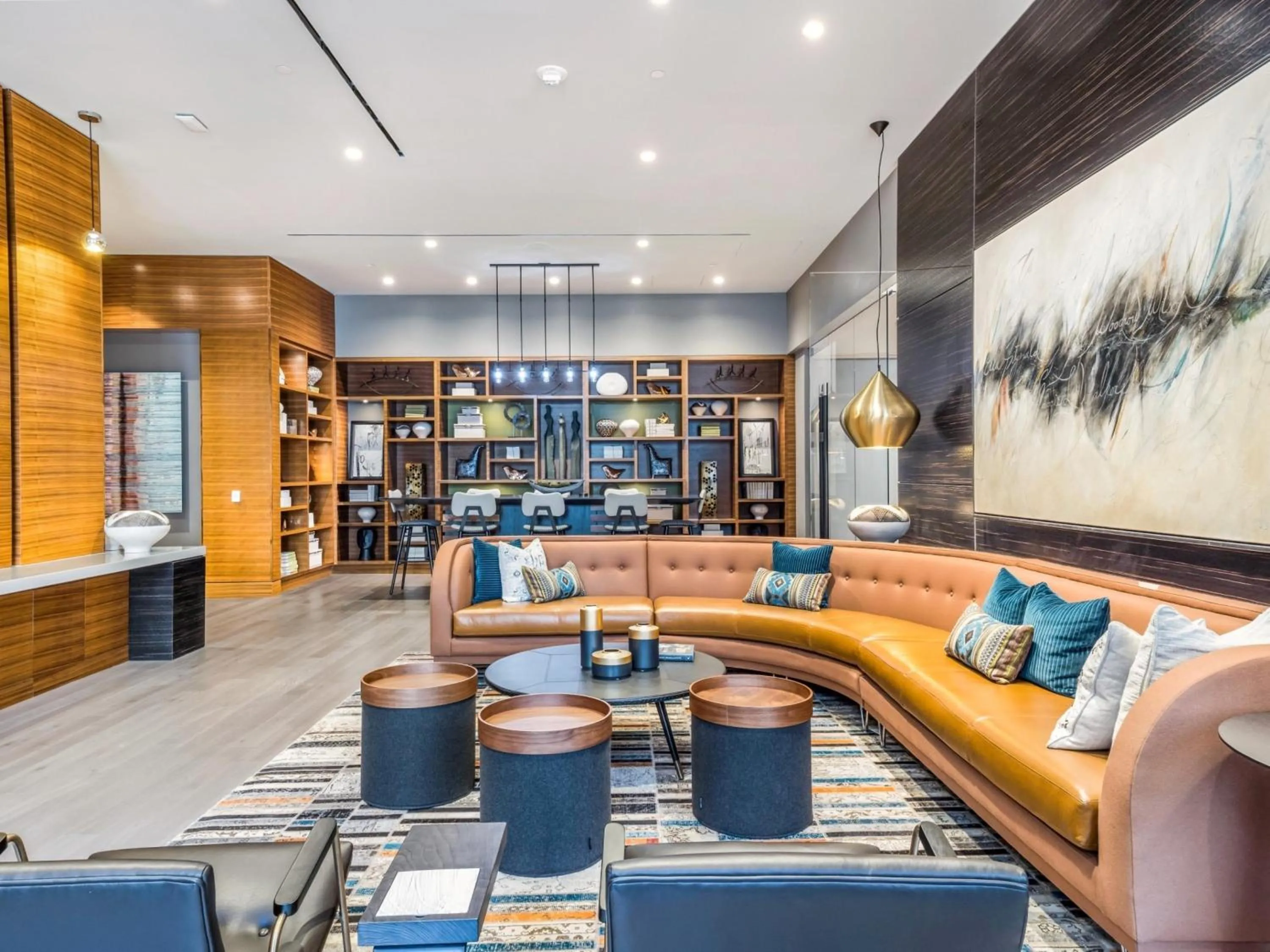 Lounge or bar in Global Luxury Suites at Reston Town Center