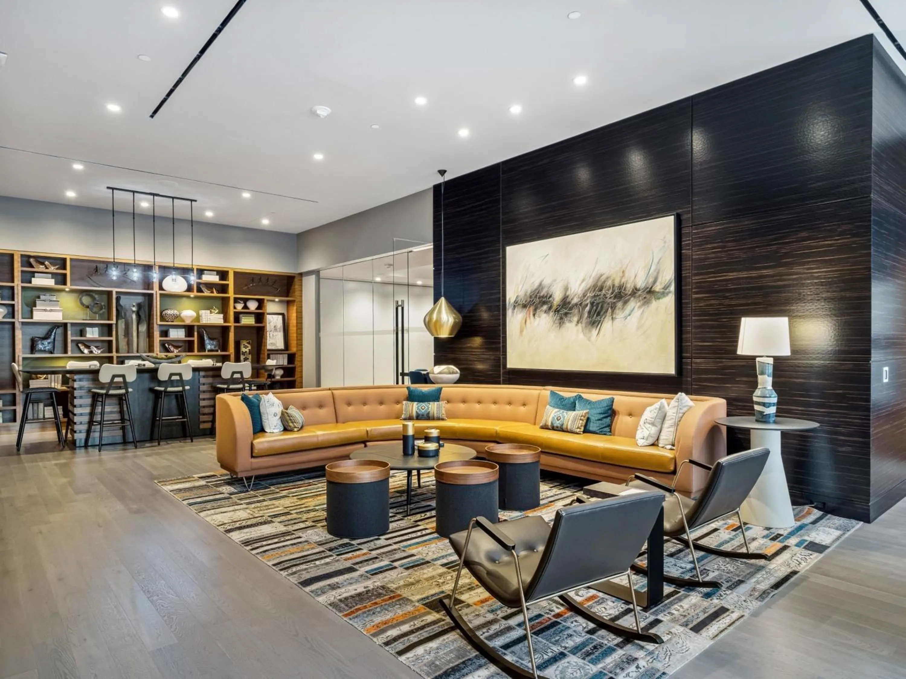 Lounge or bar in Global Luxury Suites at Reston Town Center