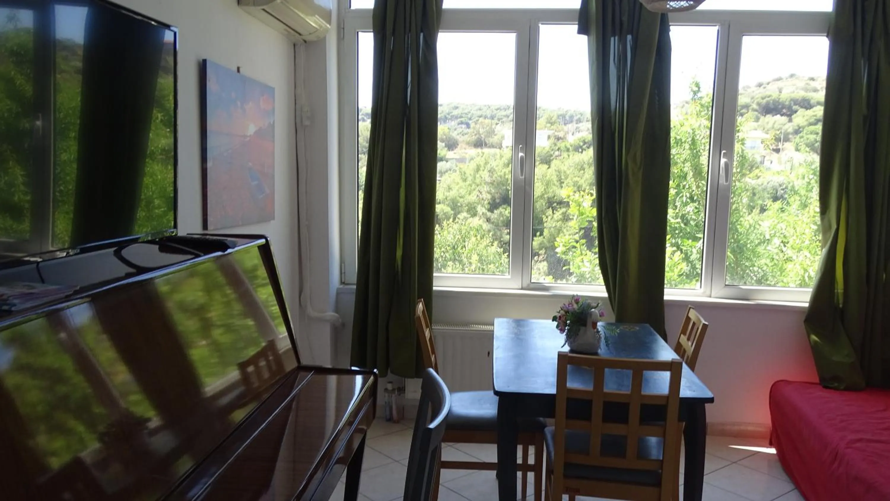 Seating area in Artemis GreenHill