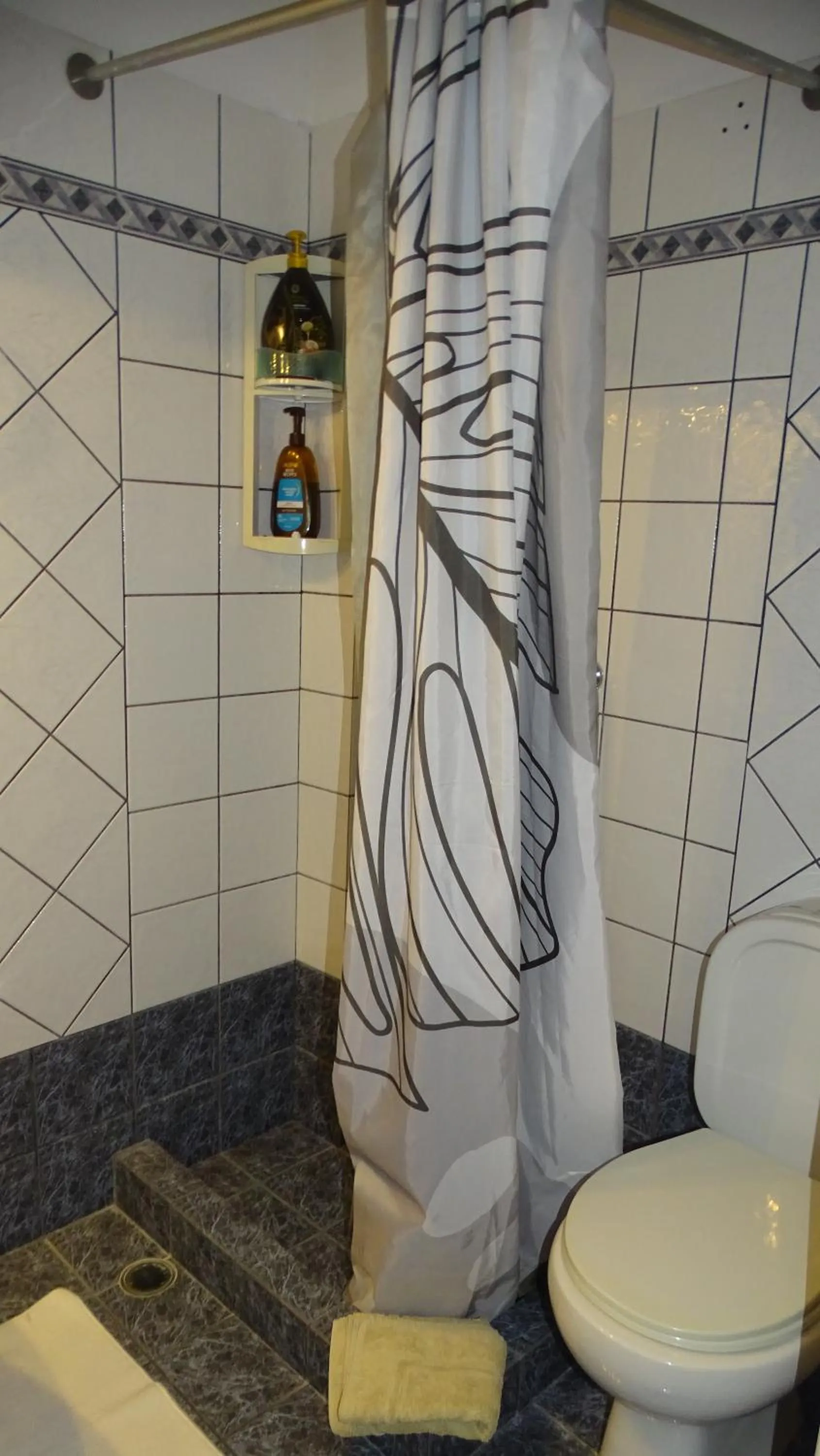 Shower in Artemis GreenHill