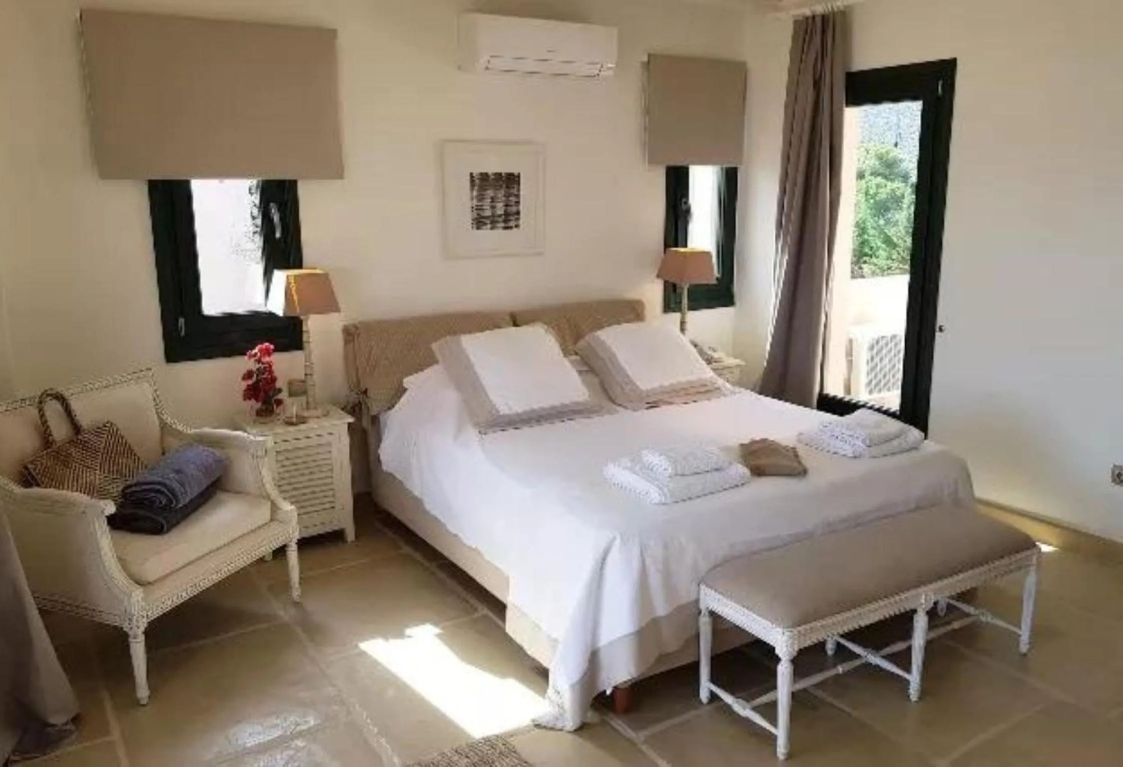 Bedroom, Bed in Therme Sea Luxury Lodge