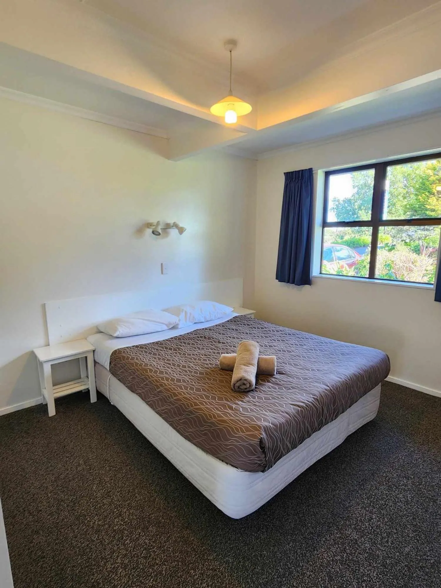 Bed in Bulls Motel & Holiday Park