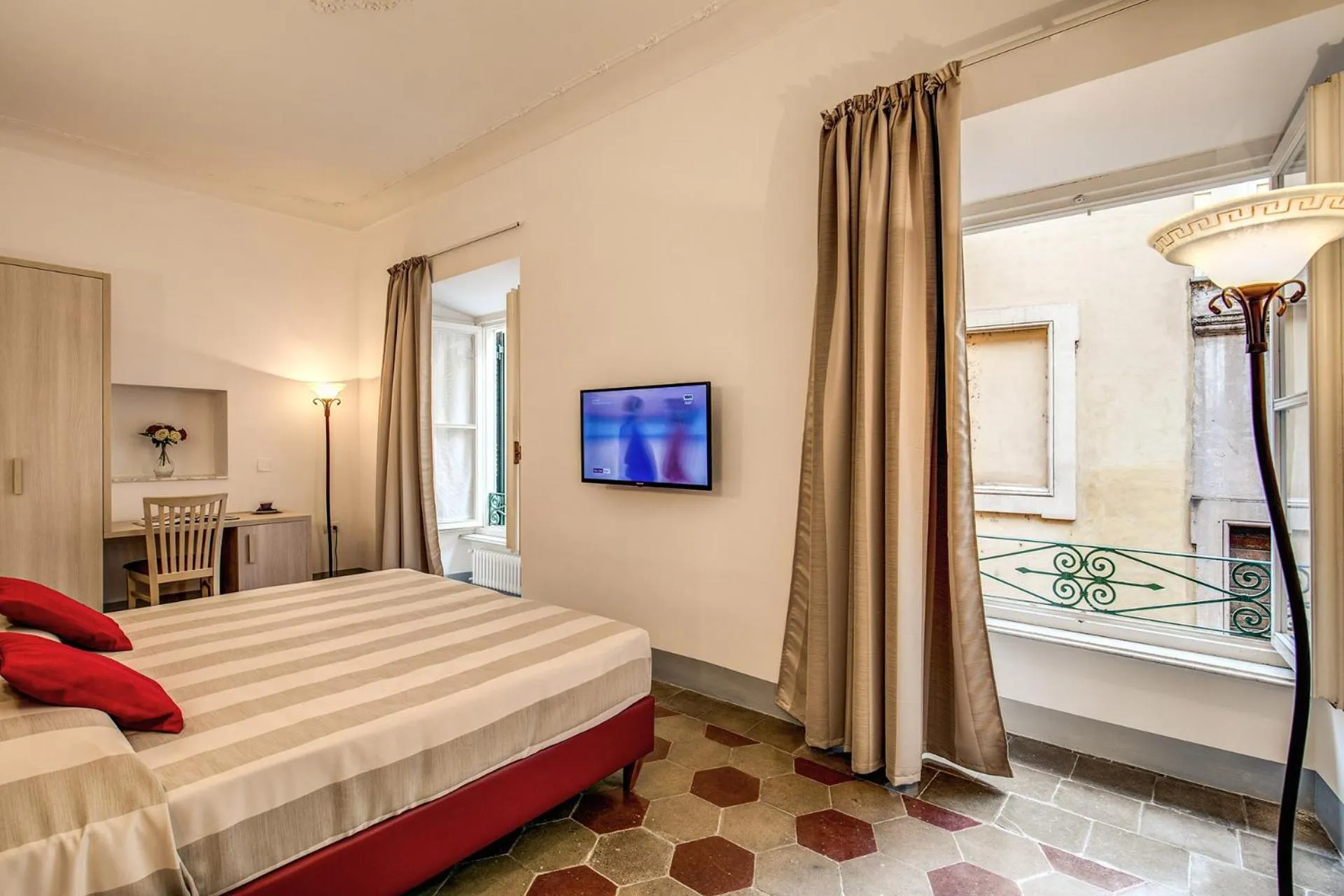 Bedroom, Bed in Feronia Guest house