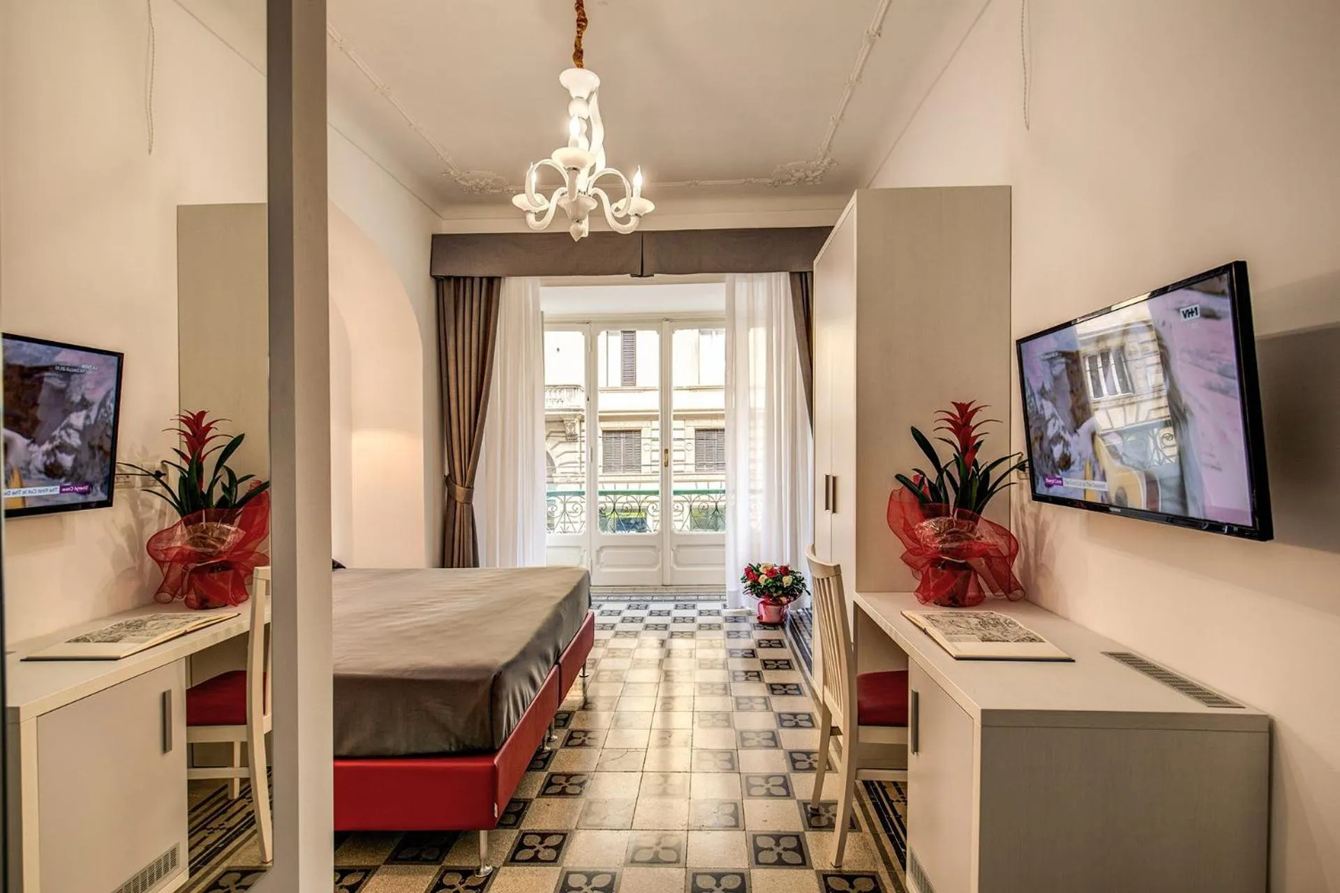 TV and multimedia, Bed in Feronia Guest house