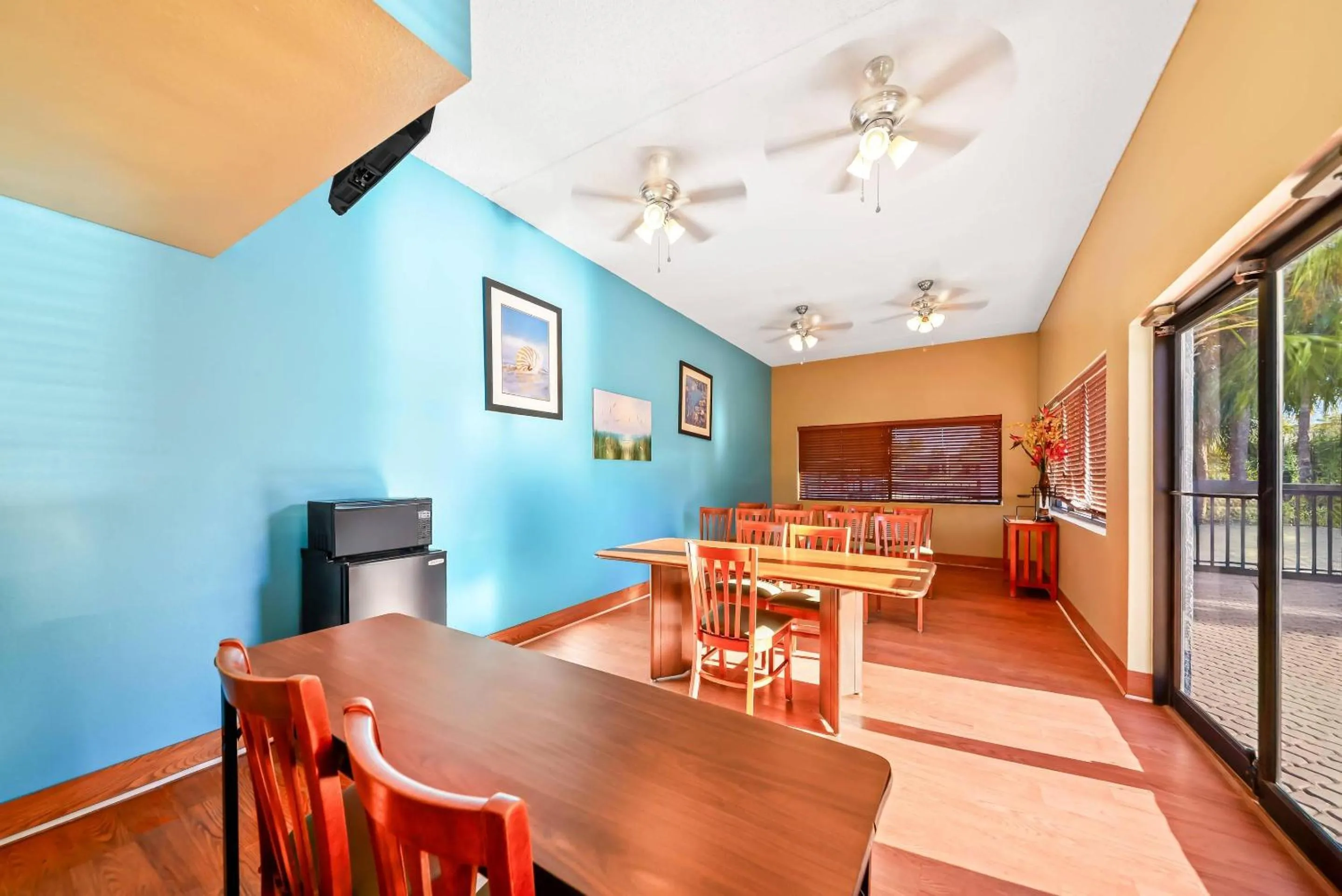 Meeting/conference room in Quality Inn Weeki Wachee - Spring Hill