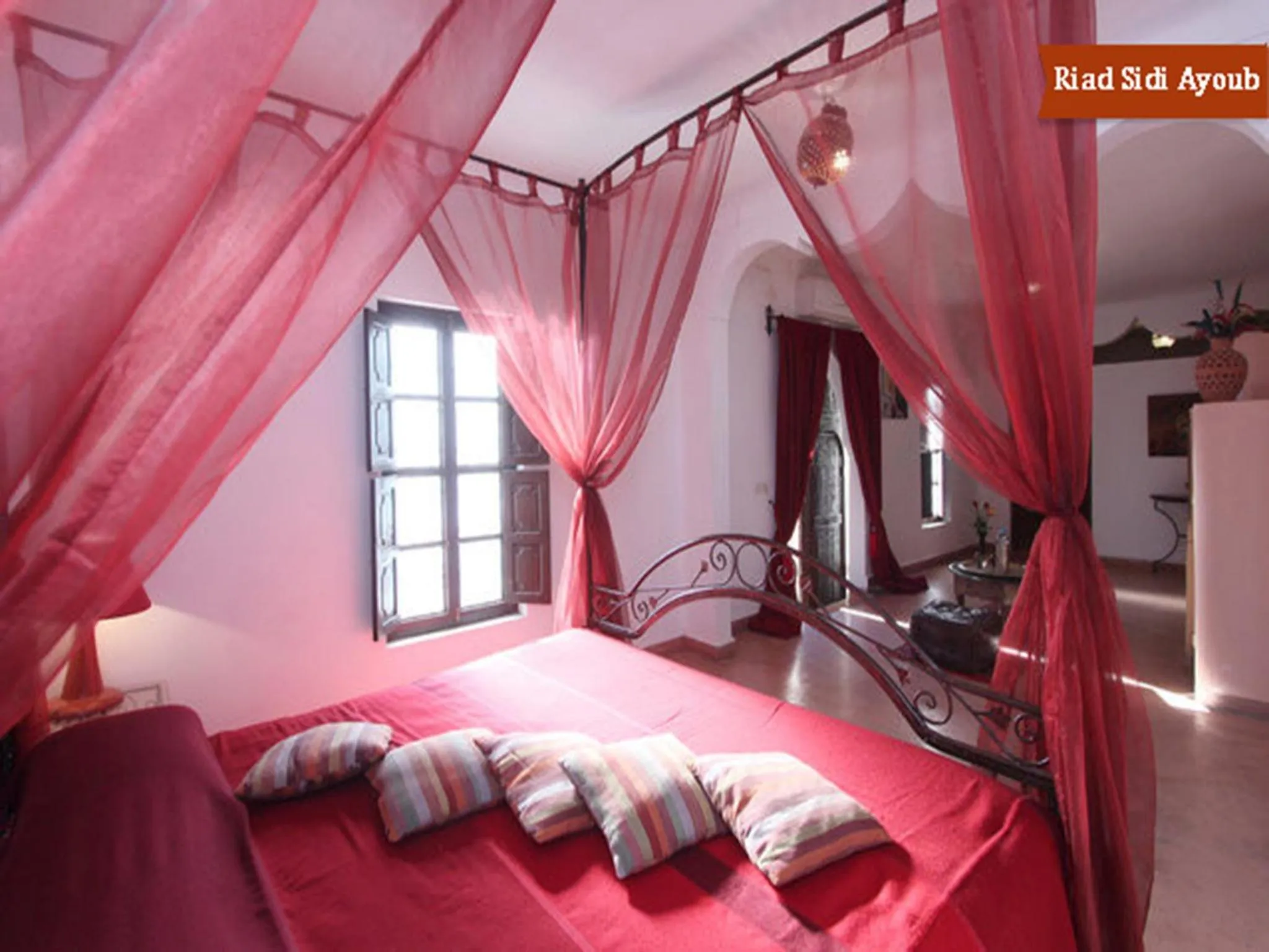 Day, Bed in Riad Sidi Ayoub