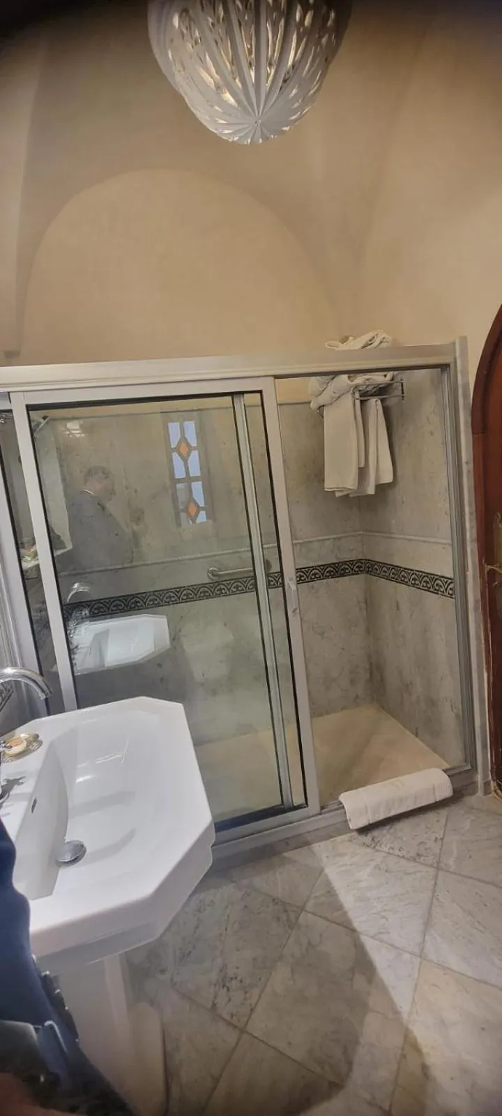 Shower in Palais Dar Donab