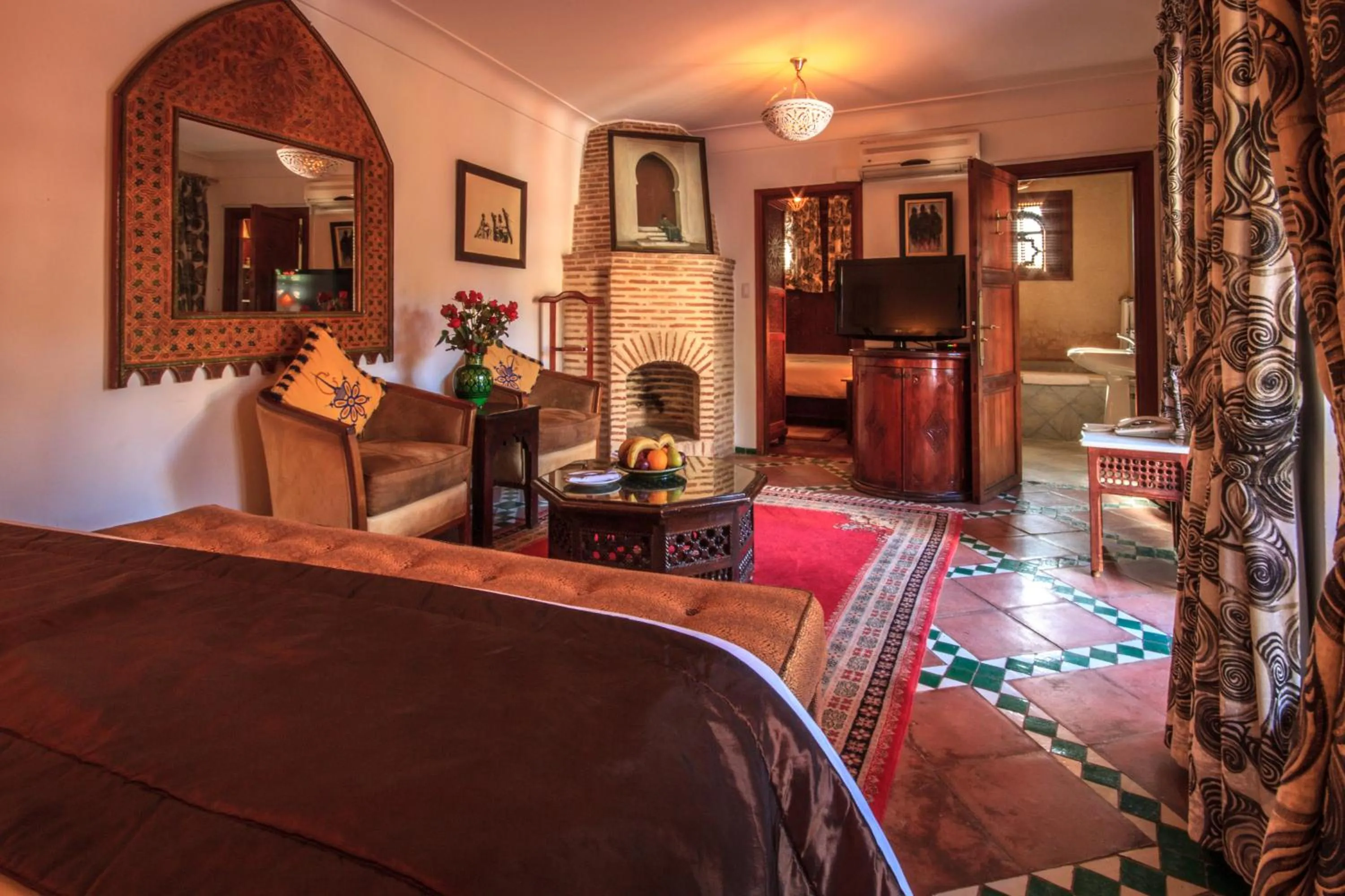 Bedroom, Bed in Palais Dar Donab