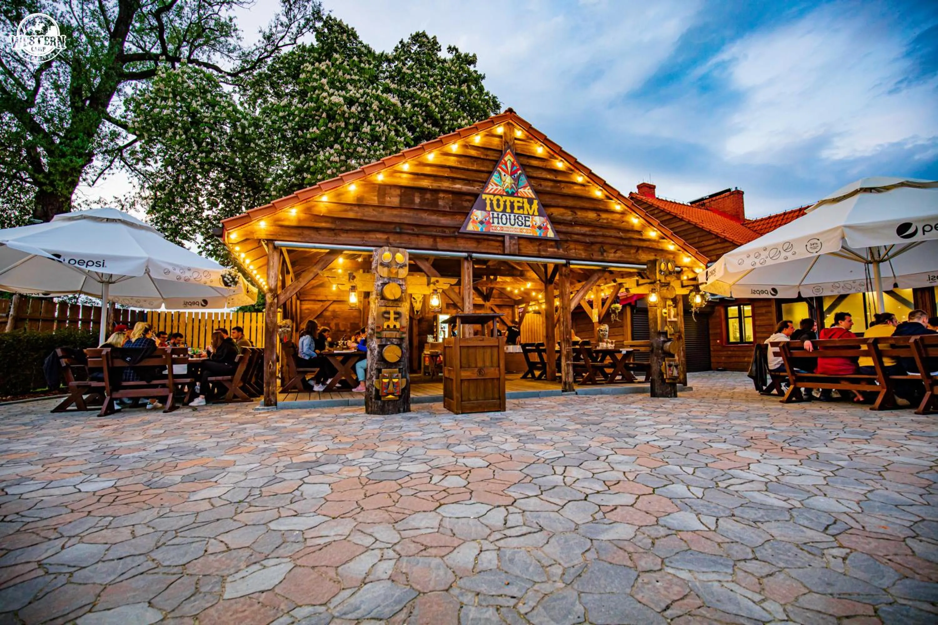 BBQ facilities in Western Camp Resort