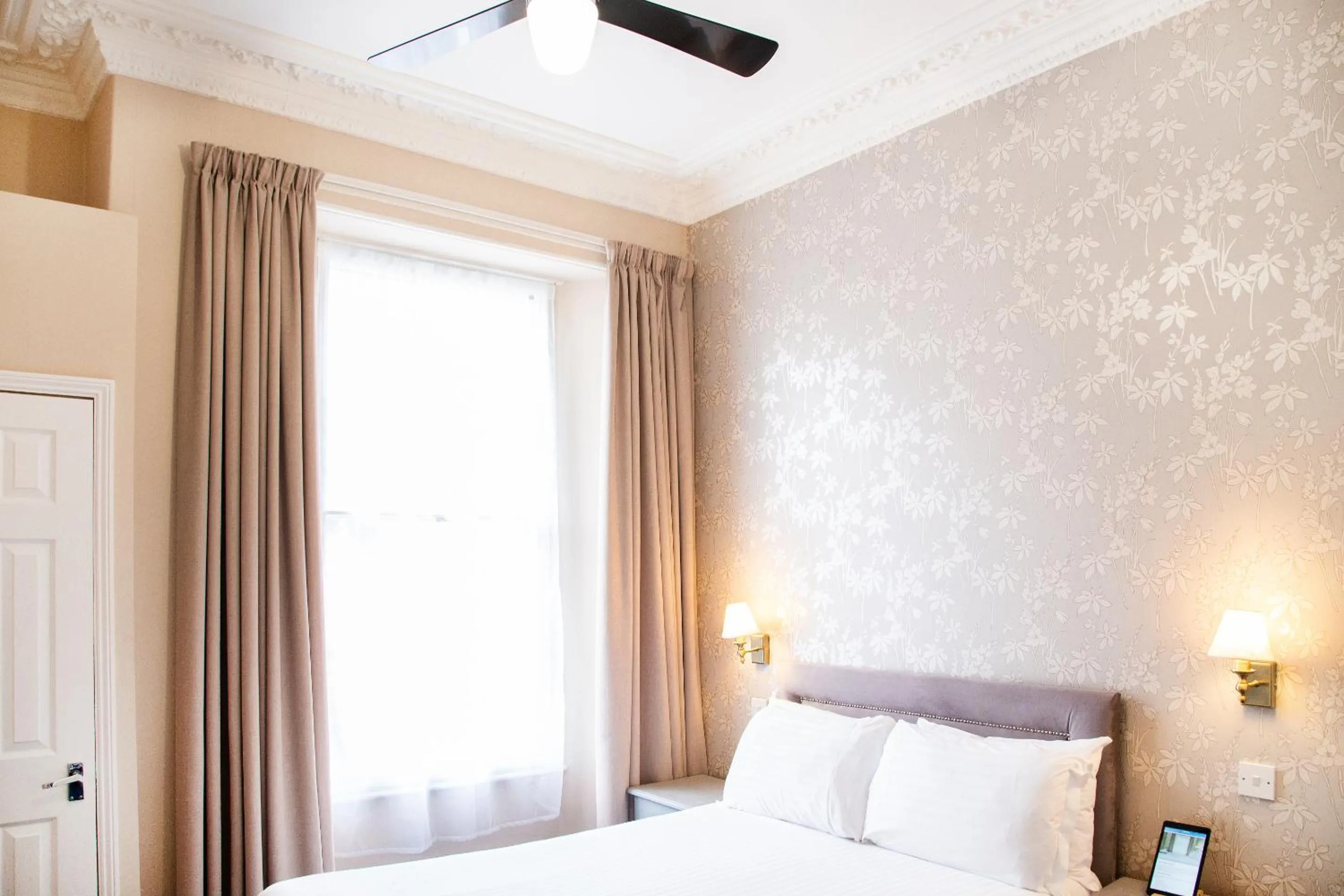 Bedroom in The Montana