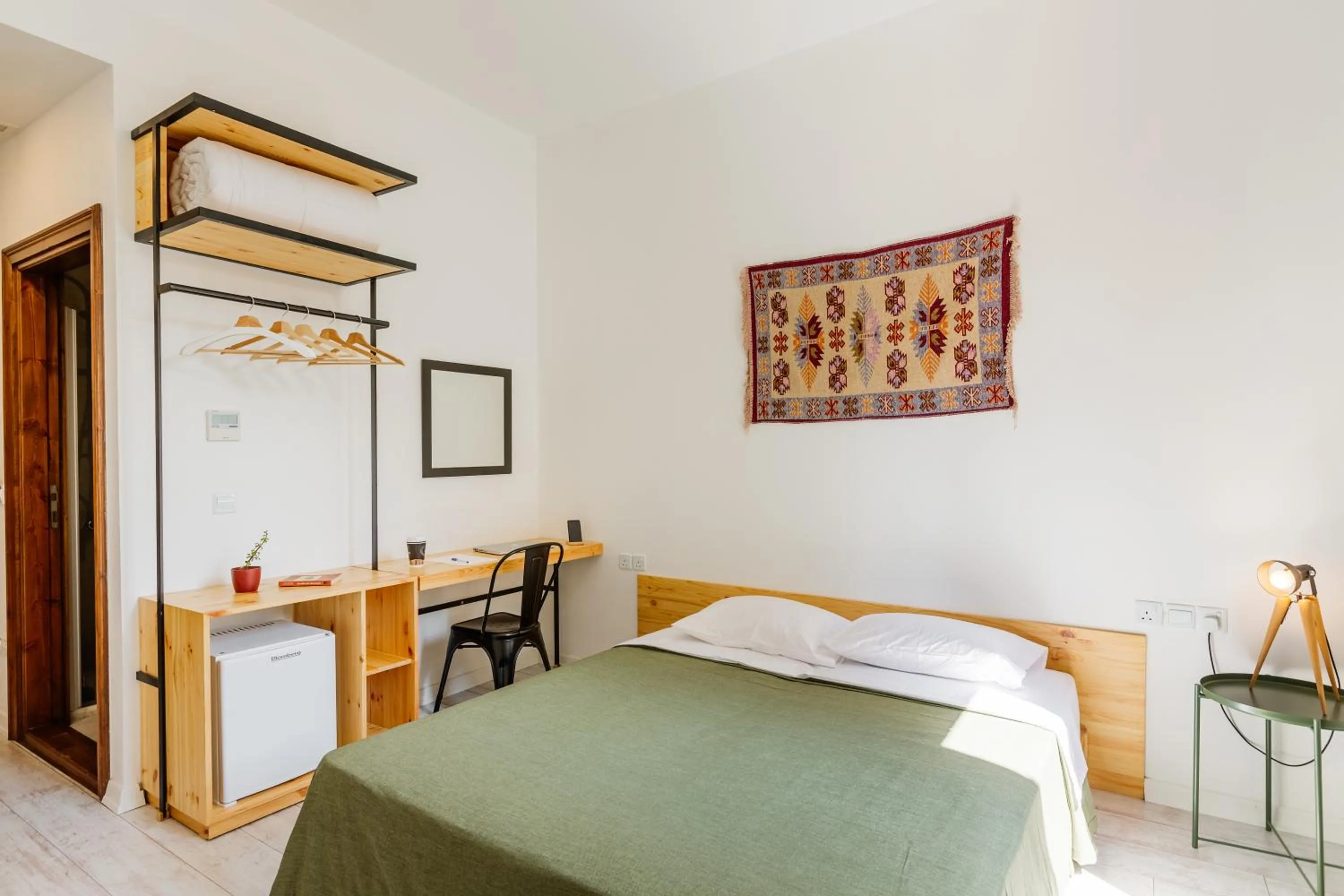 Double or Twin Room with City View - single occupancy in Djumba Hotel & Cafe