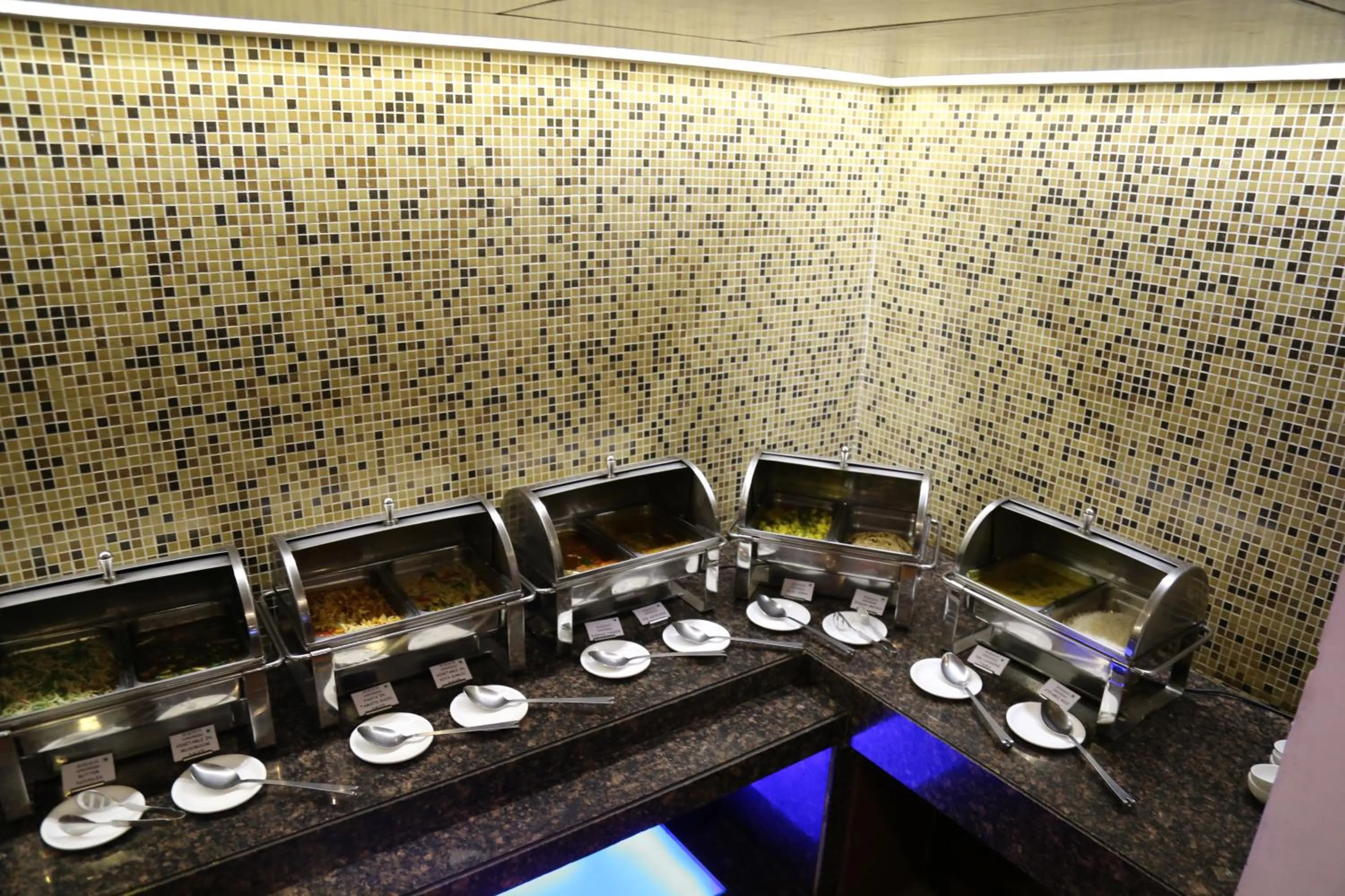 Restaurant/places to eat in The Aures (formerly known as Keys Select The Aures)