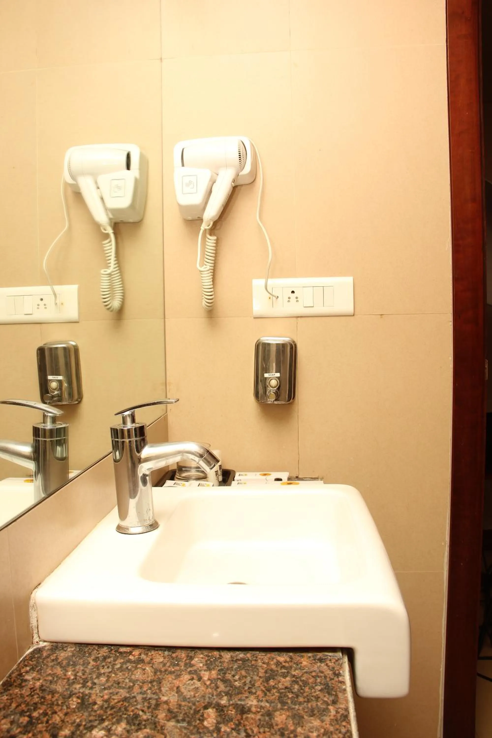 Toilet in The Aures (formerly known as Keys Select The Aures)