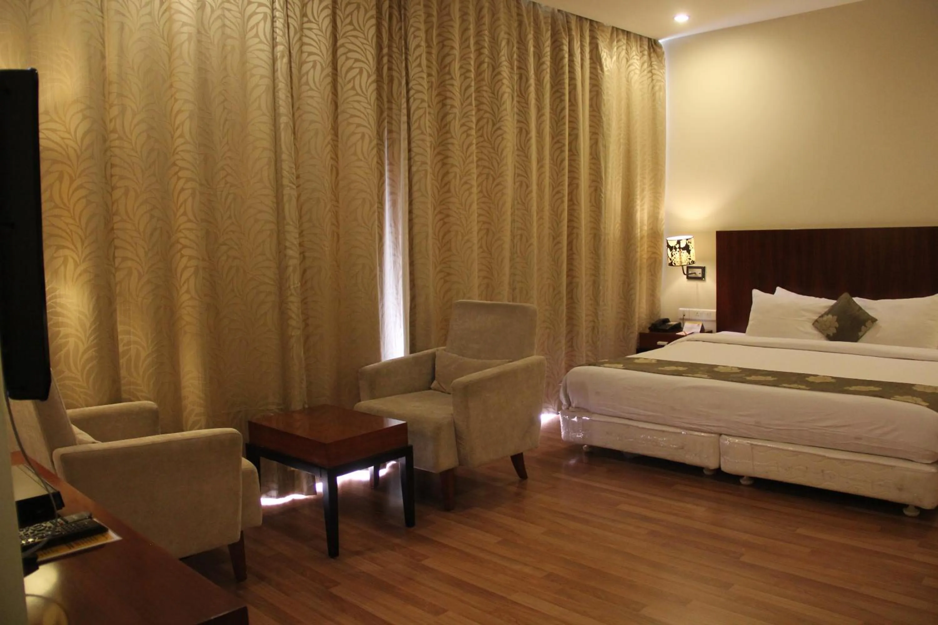 Bedroom, Bed in The Aures (formerly known as Keys Select The Aures)