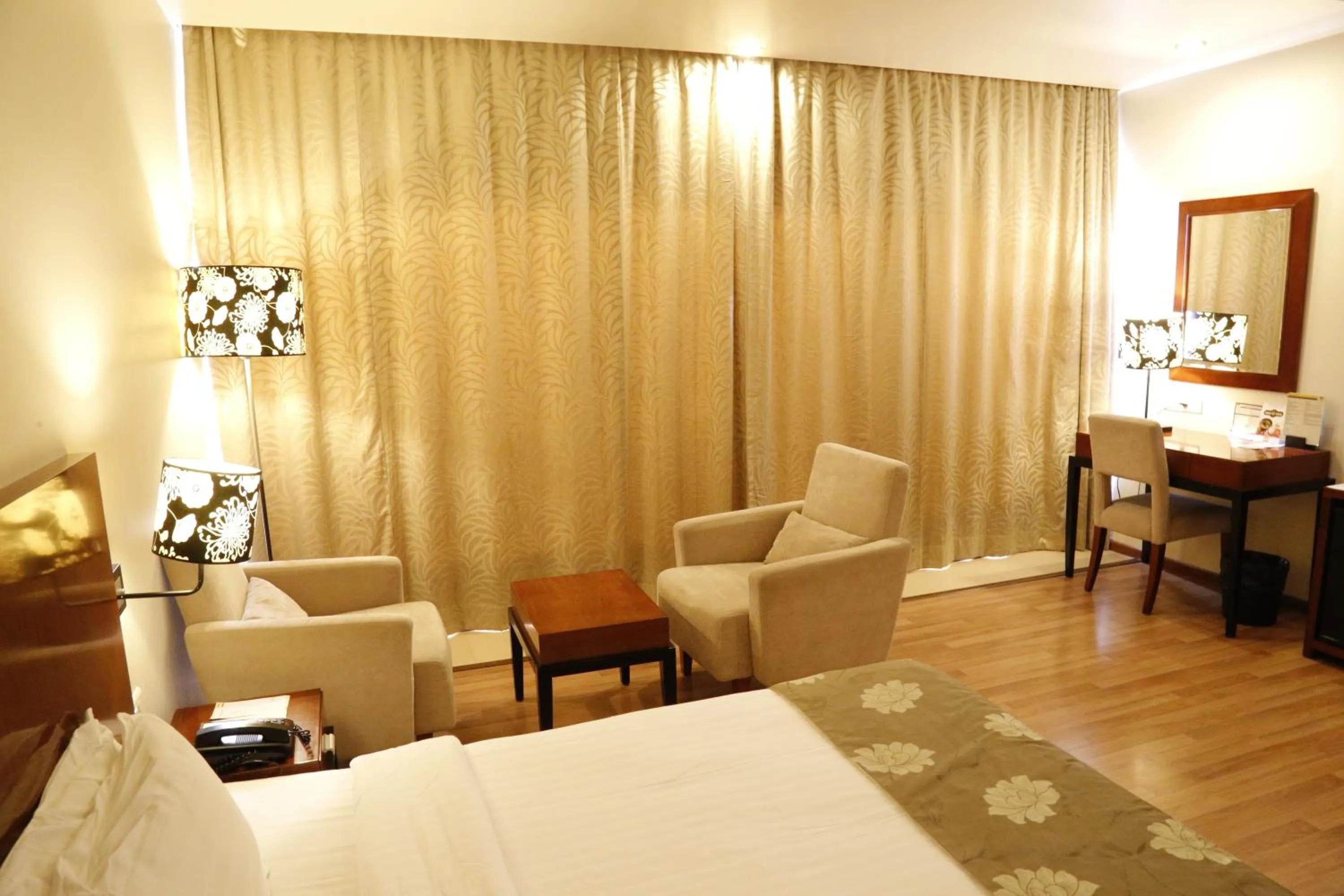 Living room, Bed in The Aures (formerly known as Keys Select The Aures)