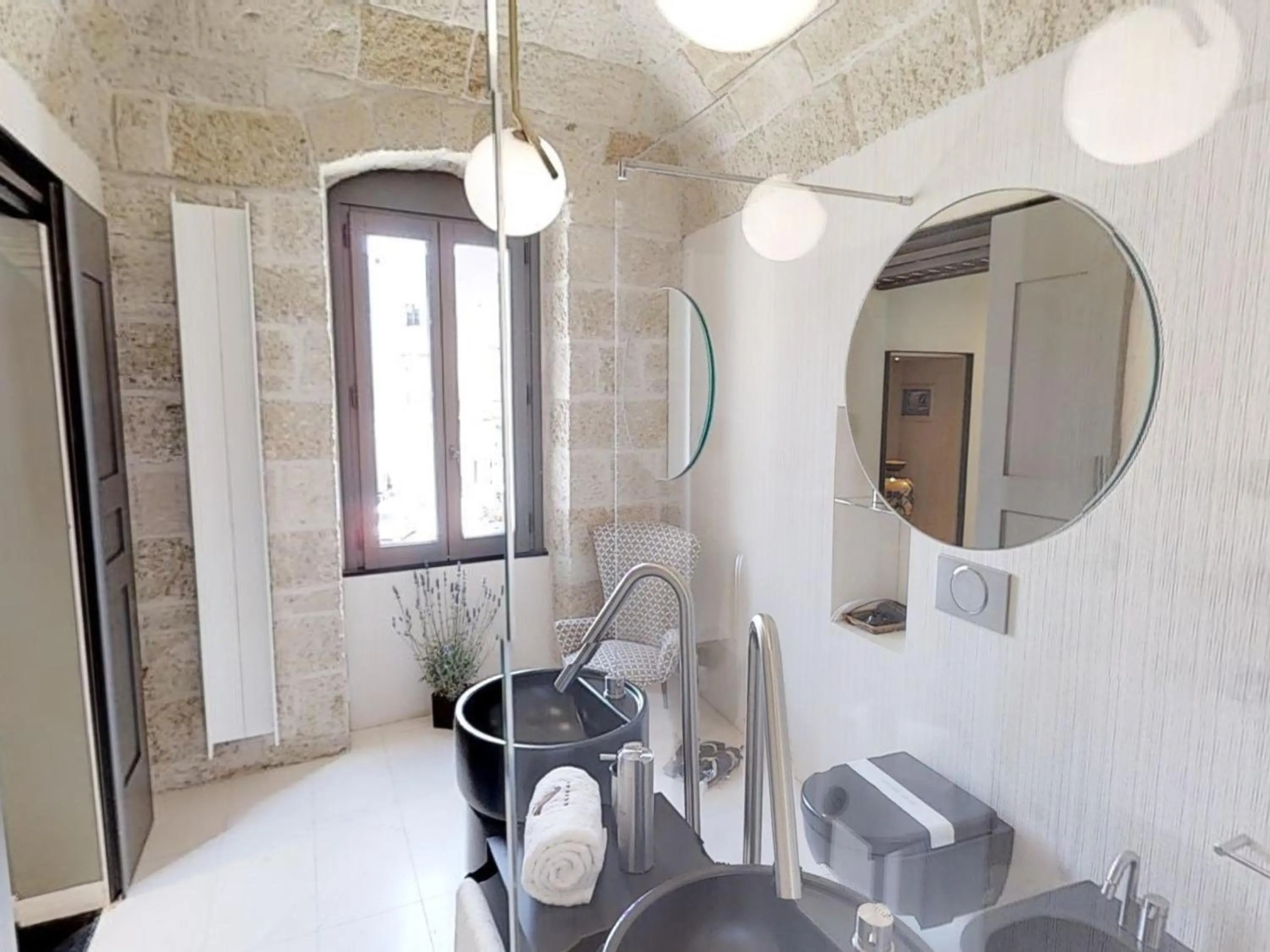 Toilet in Sei Stelle Mama