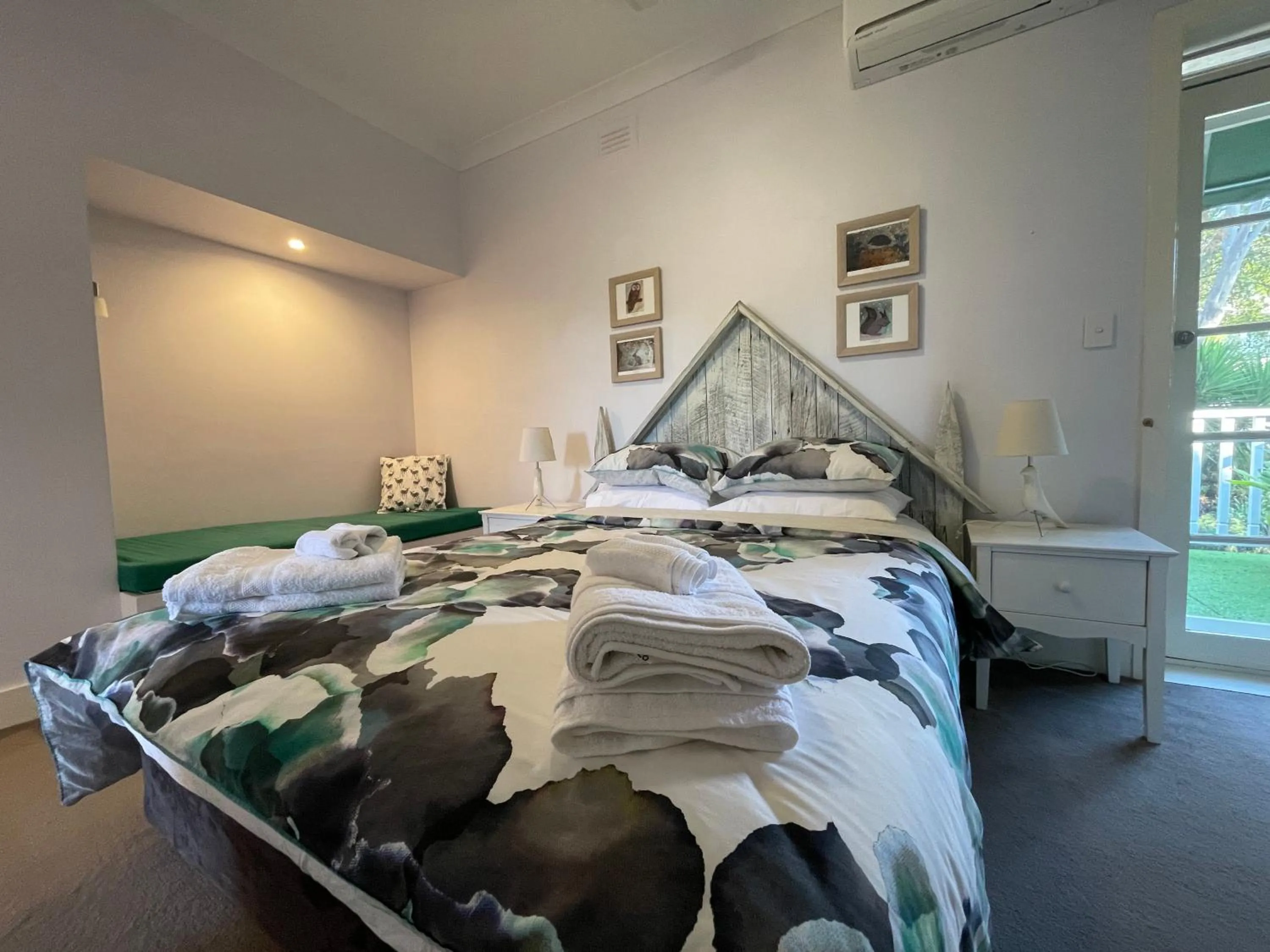 Bedroom, Bed in The Castle - Villa by the Sea