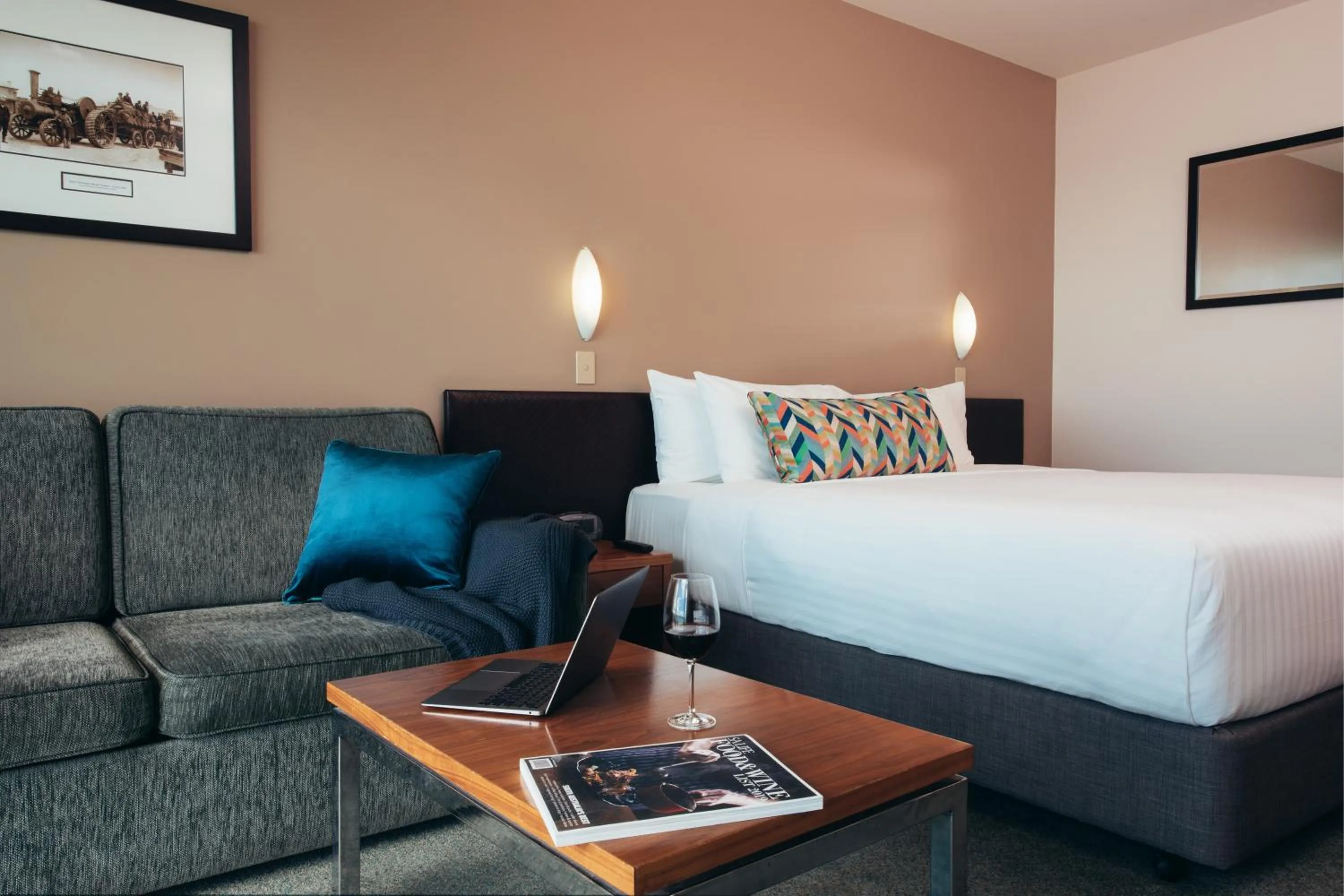 Photo of the whole room, Bed in Port Lincoln Hotel