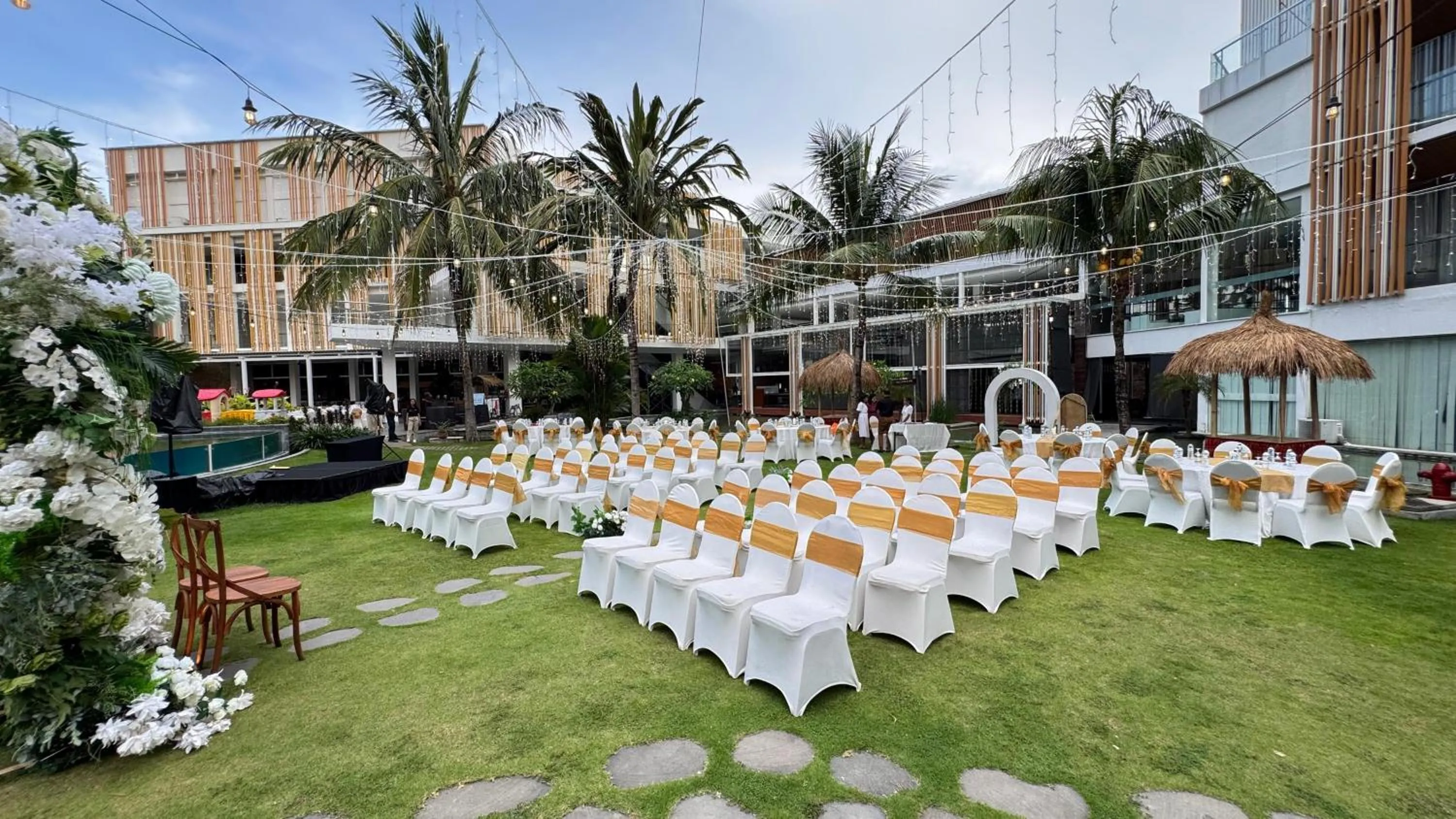 Banquet/Function facilities in Aruna Senggigi Resort & Convention