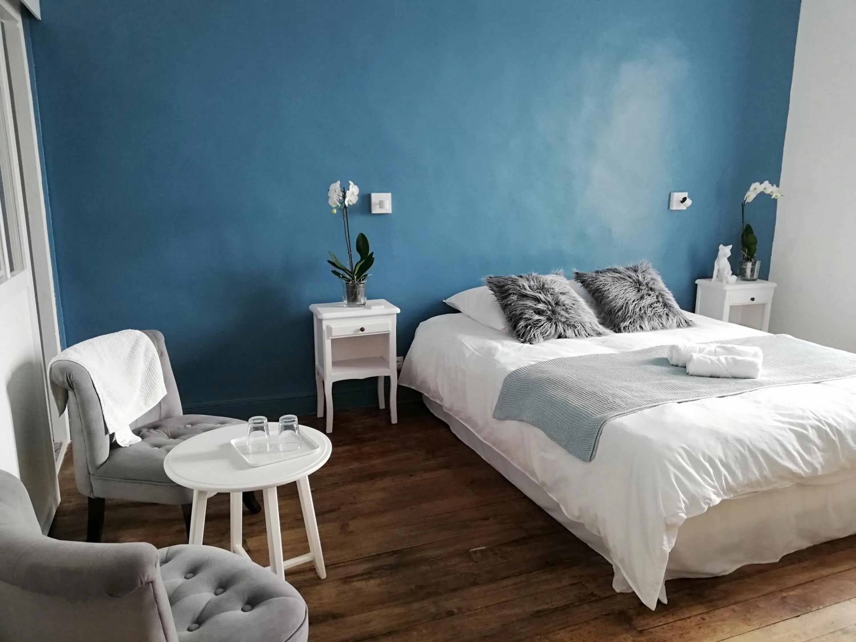 Photo of the whole room, Bed in L'Angély - Chambres d'Hôtes