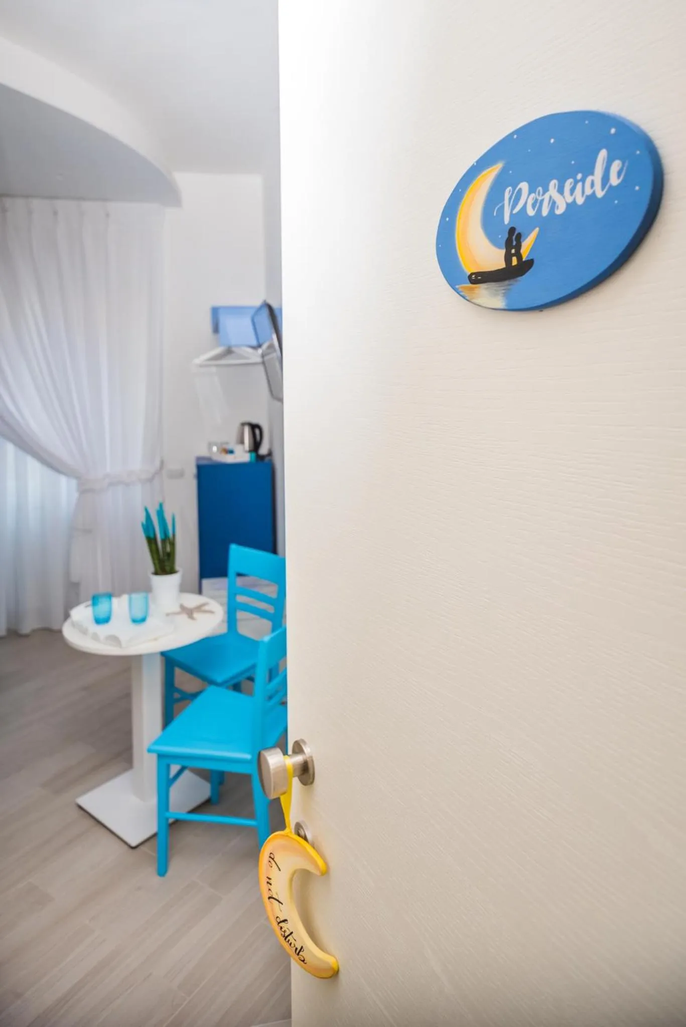 Bedroom in Chiaro di Luna