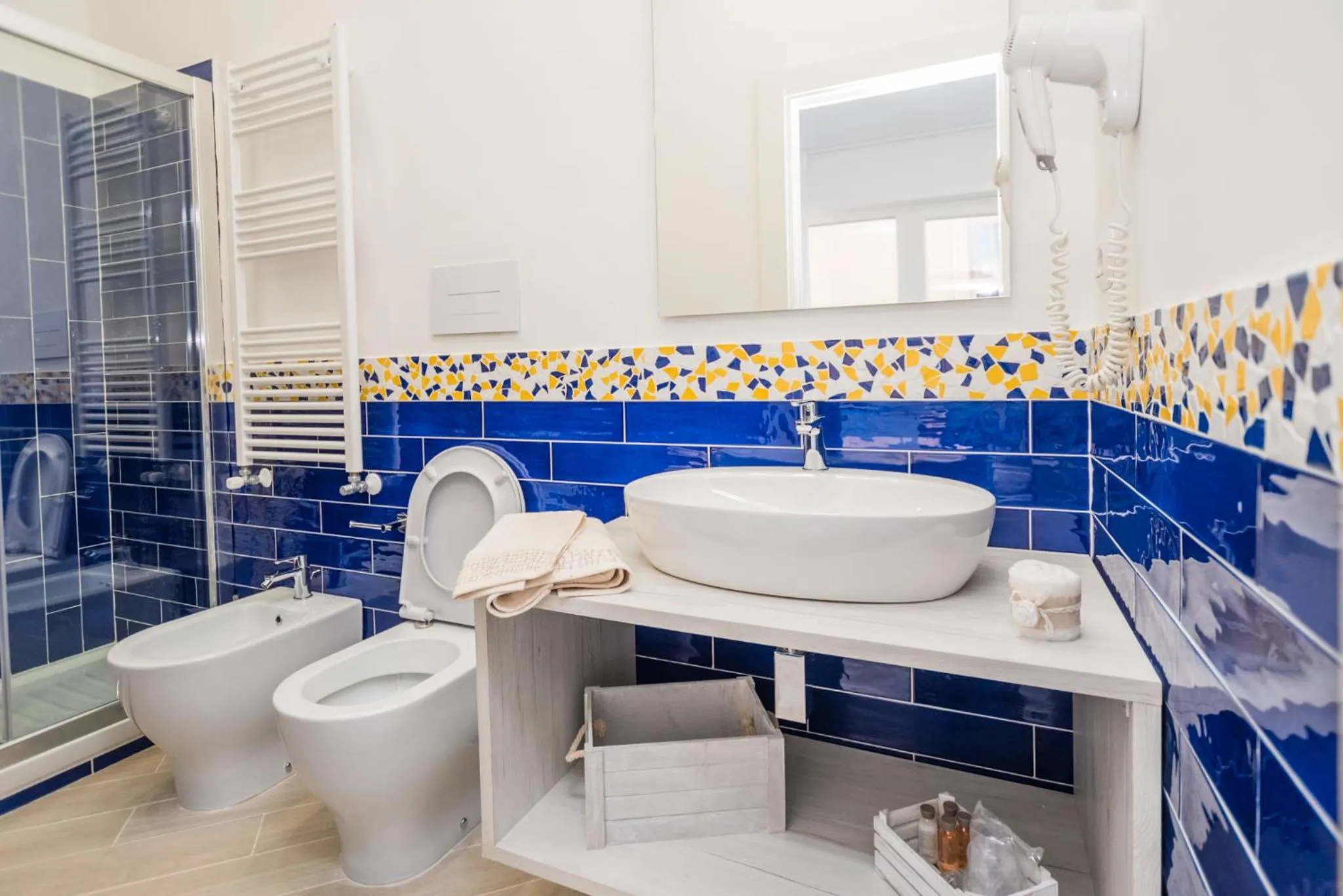 Toilet in Chiaro di Luna