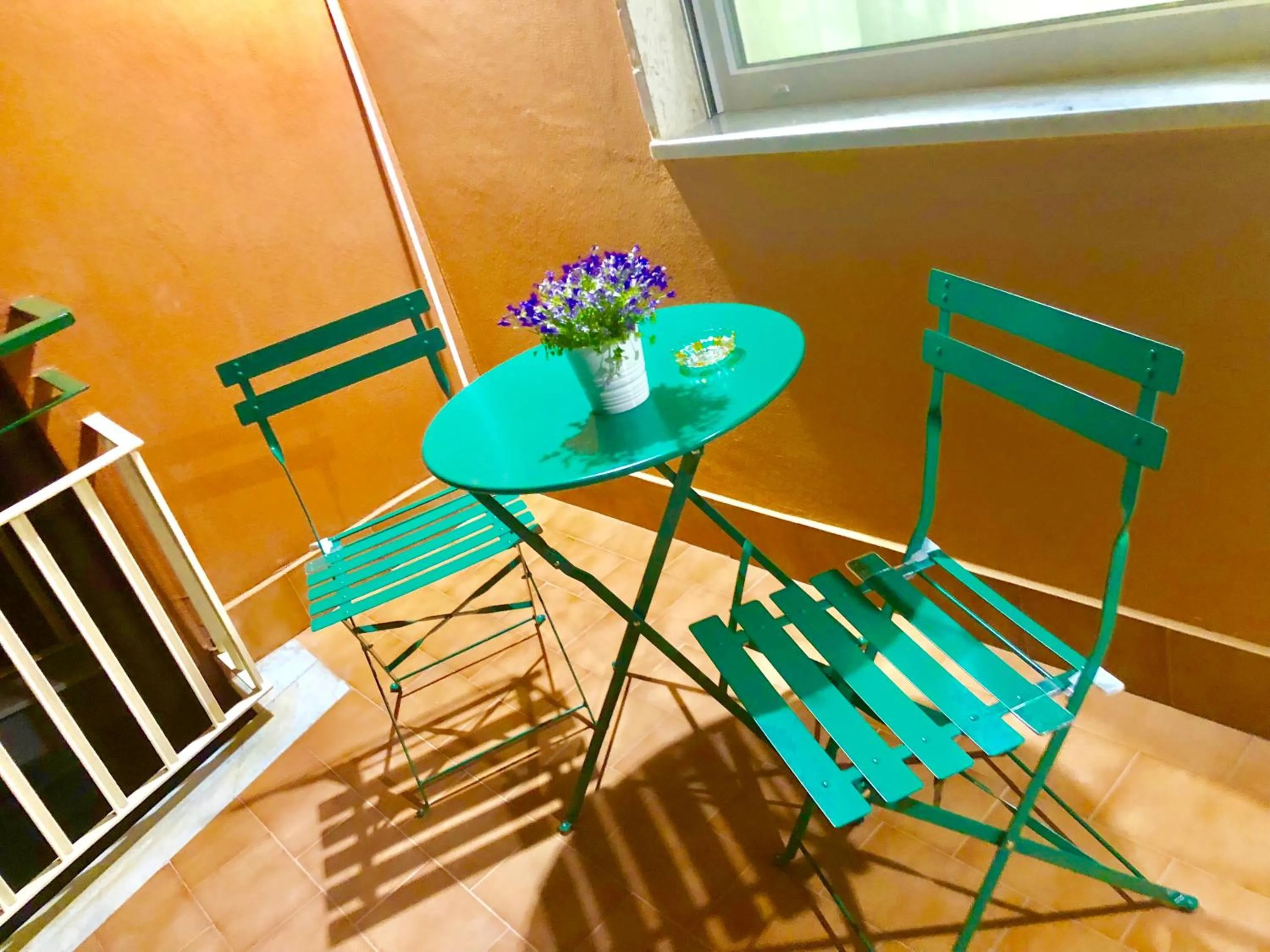 Balcony/Terrace in Chiaro di Luna