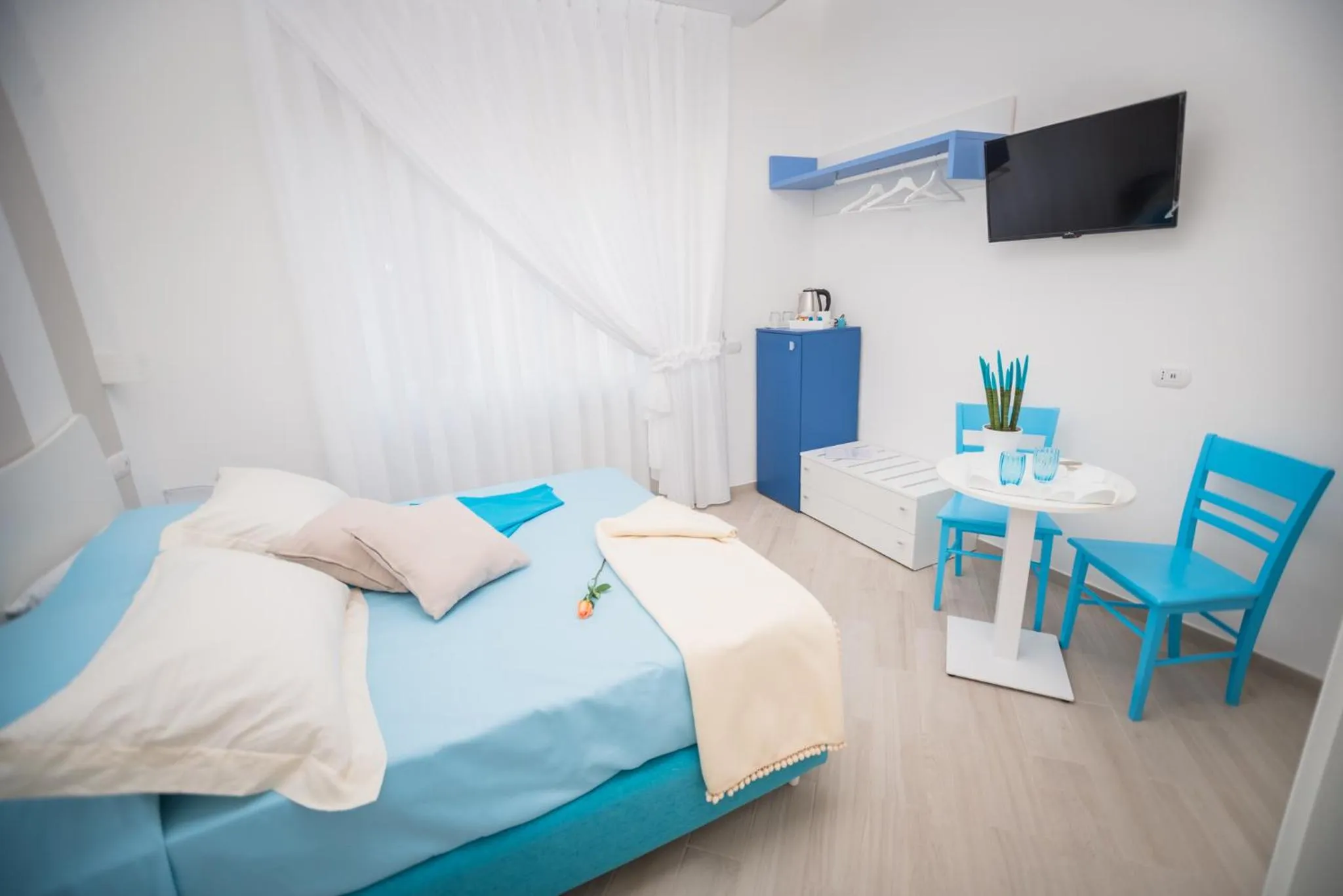 TV and multimedia, Bed in Chiaro di Luna