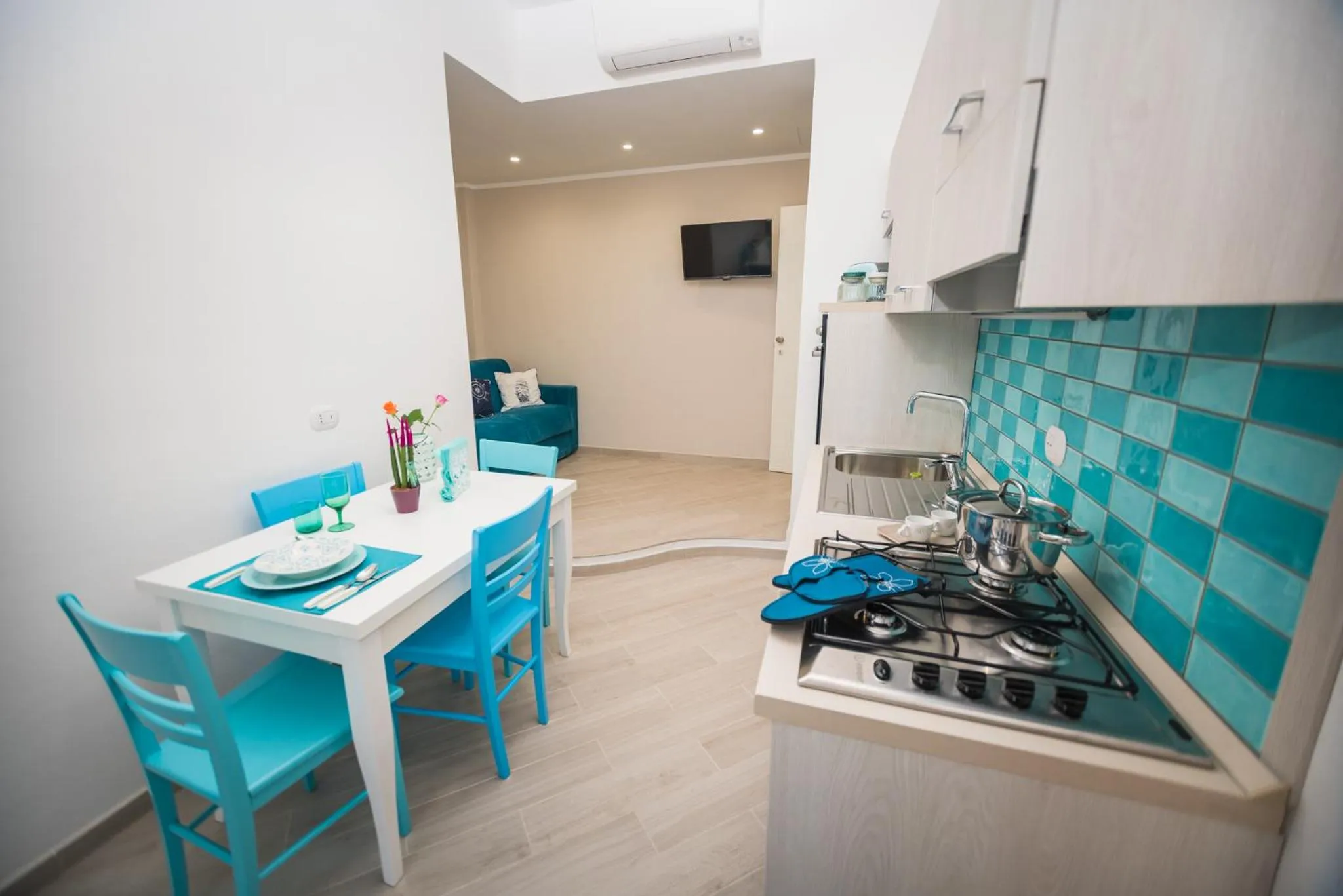 Kitchen or kitchenette in Chiaro di Luna