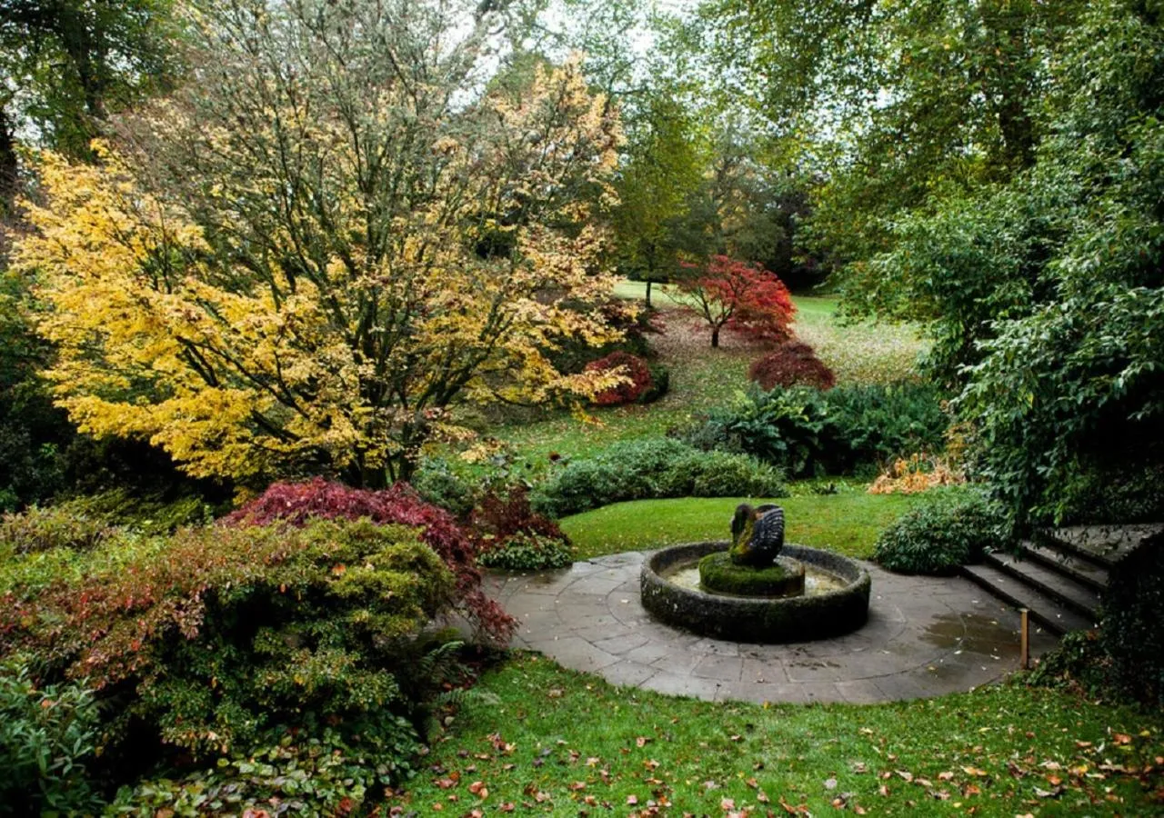 Garden in Dartington Hall