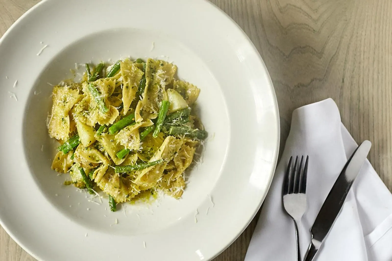 Restaurant/places to eat in Dartington Hall