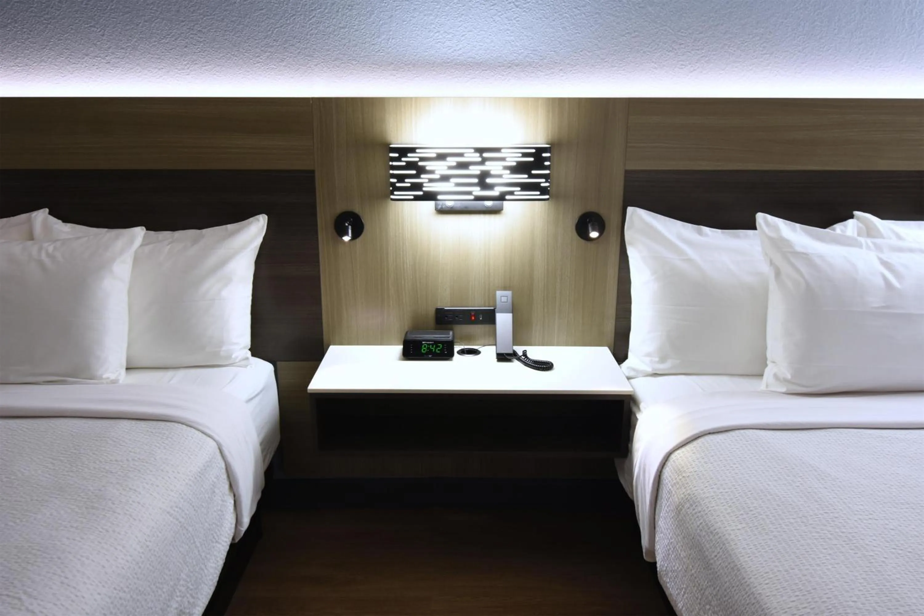 Bedroom, Bed in Best Western Point South