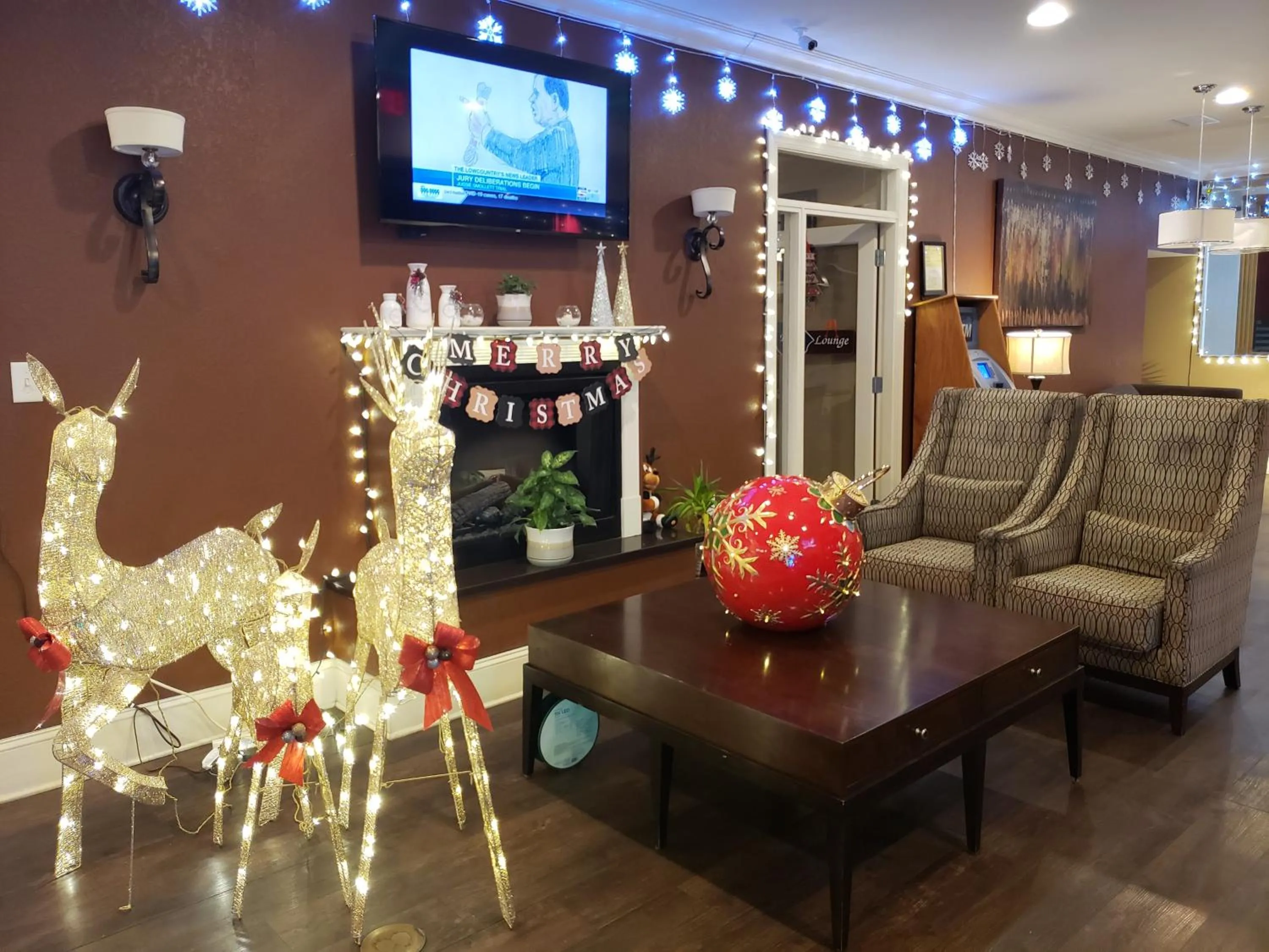 Property building in Best Western Point South