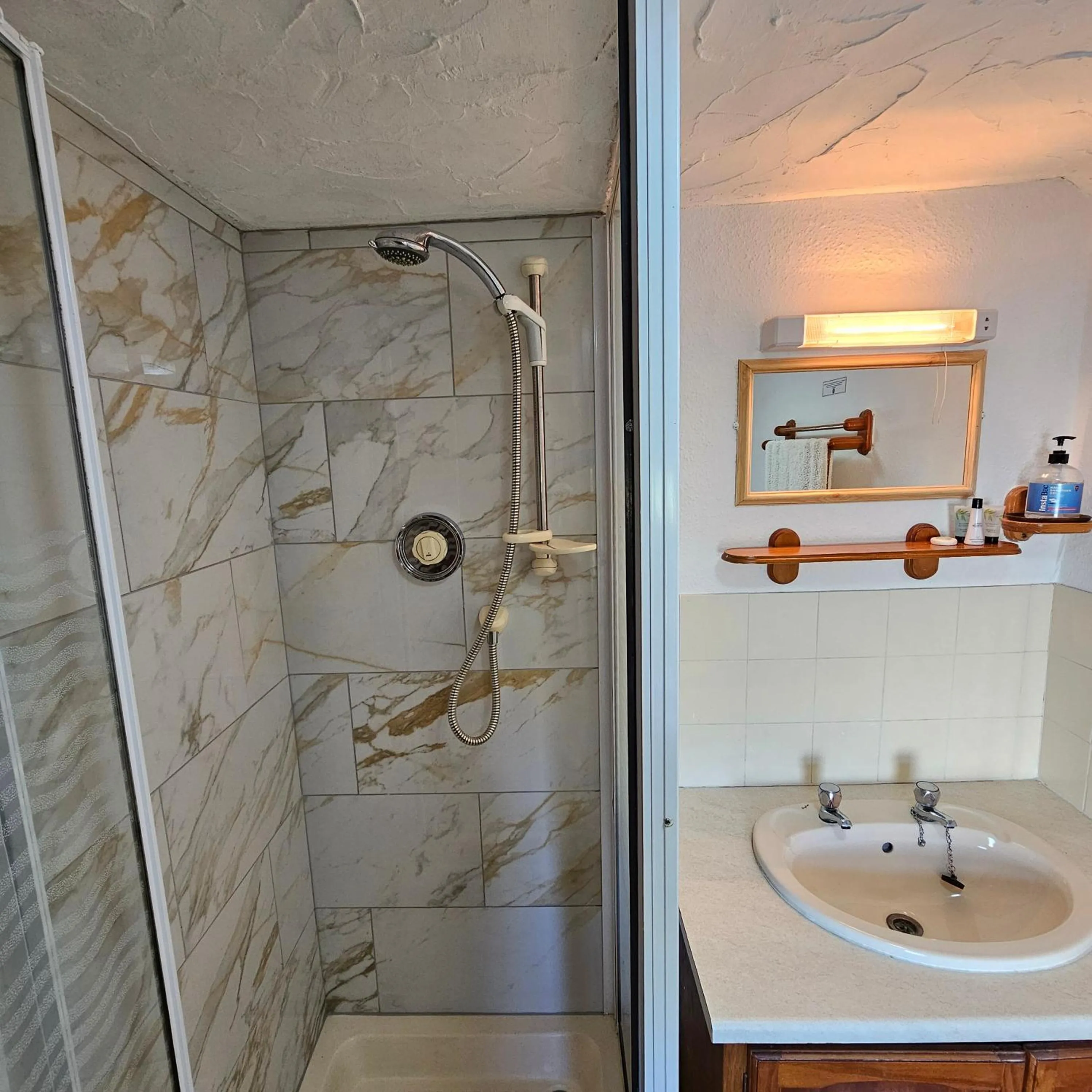 The West Country Inn