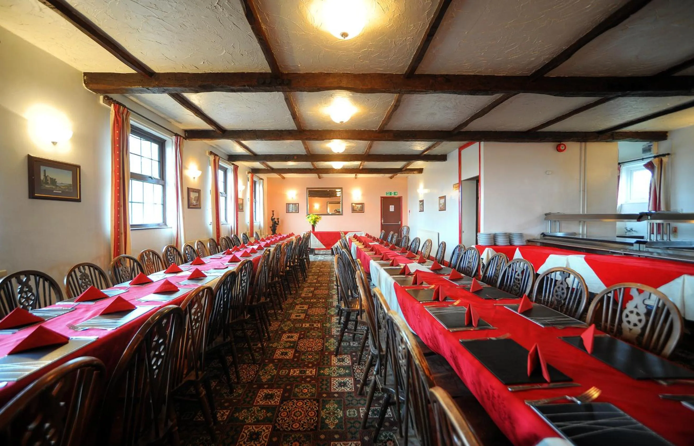 Dining area in The West Country Inn