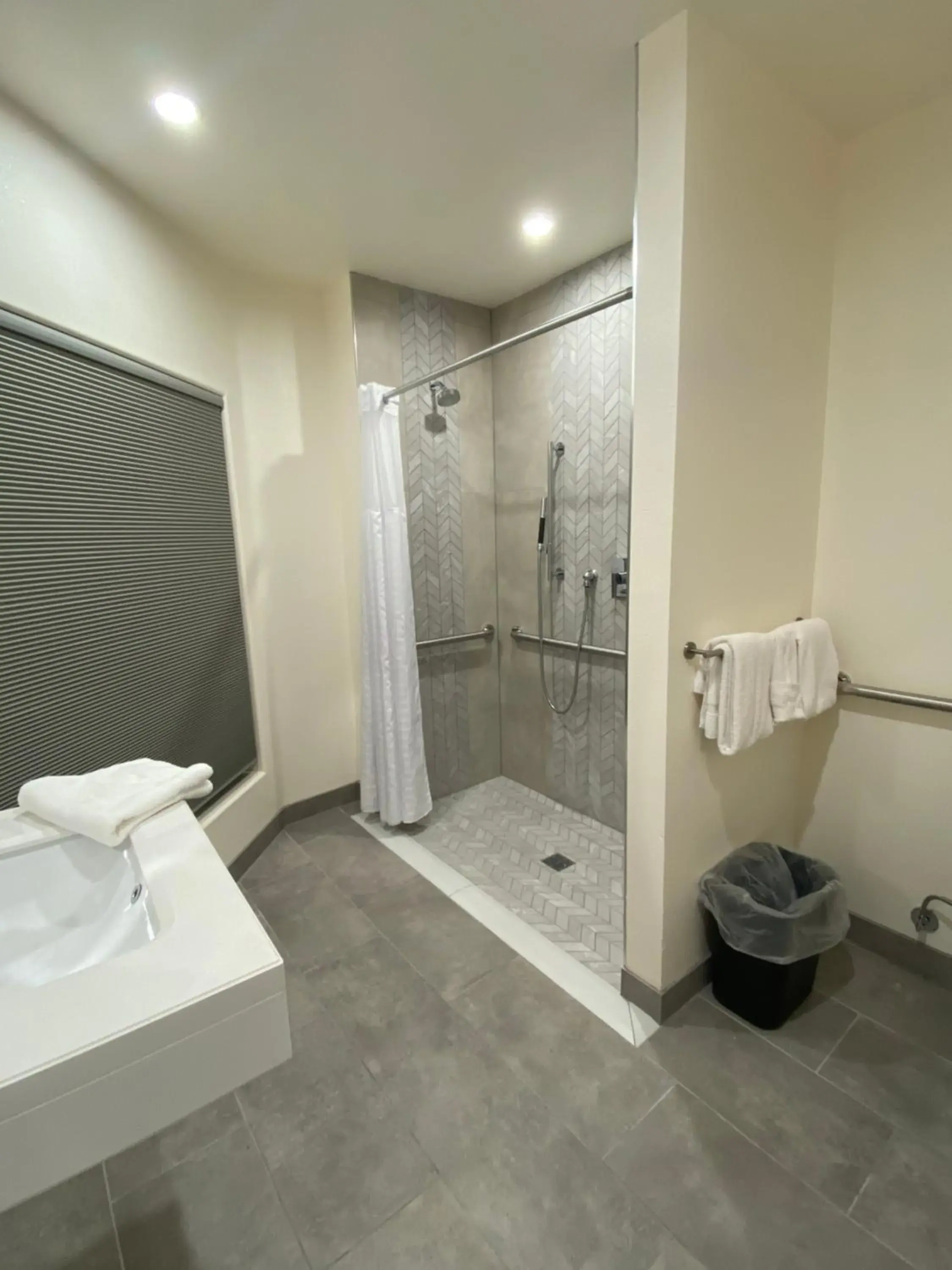 Double Room in Seaport Village Inn, Avalon Double Room in Seaport Village Inn, Avalon