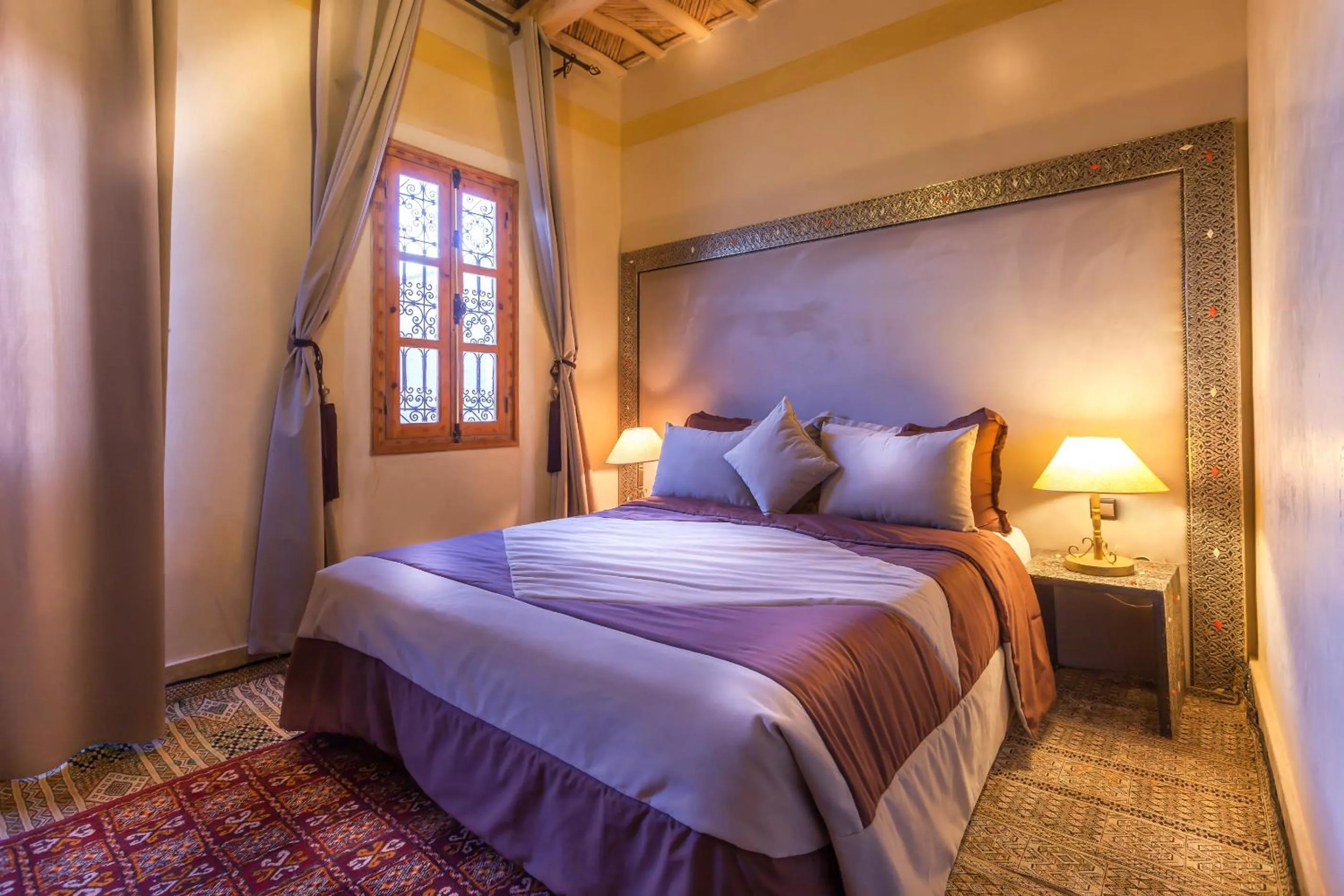Bed in Kasbah Tizzarouine