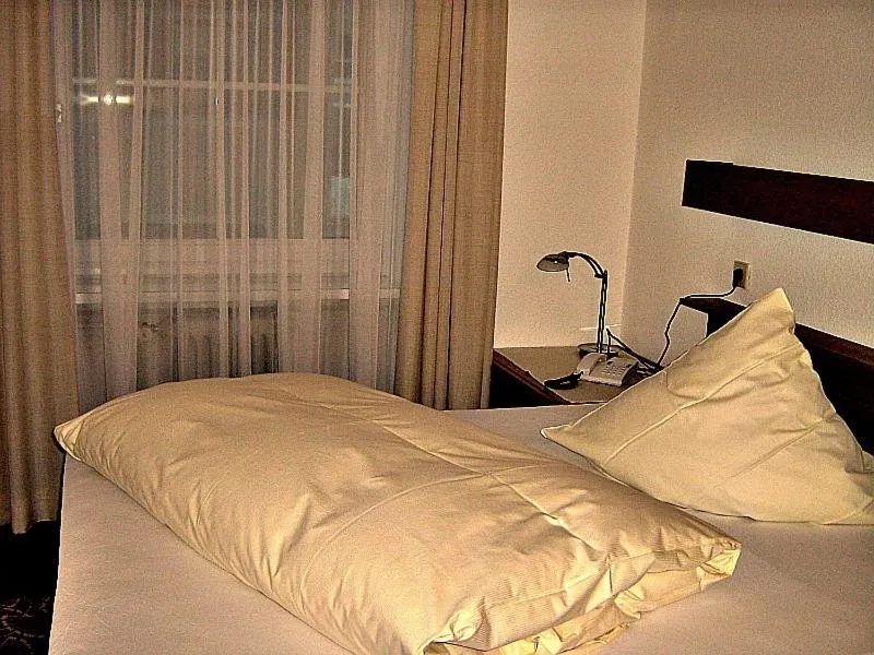 Bed in Hotel Restaurant Bären