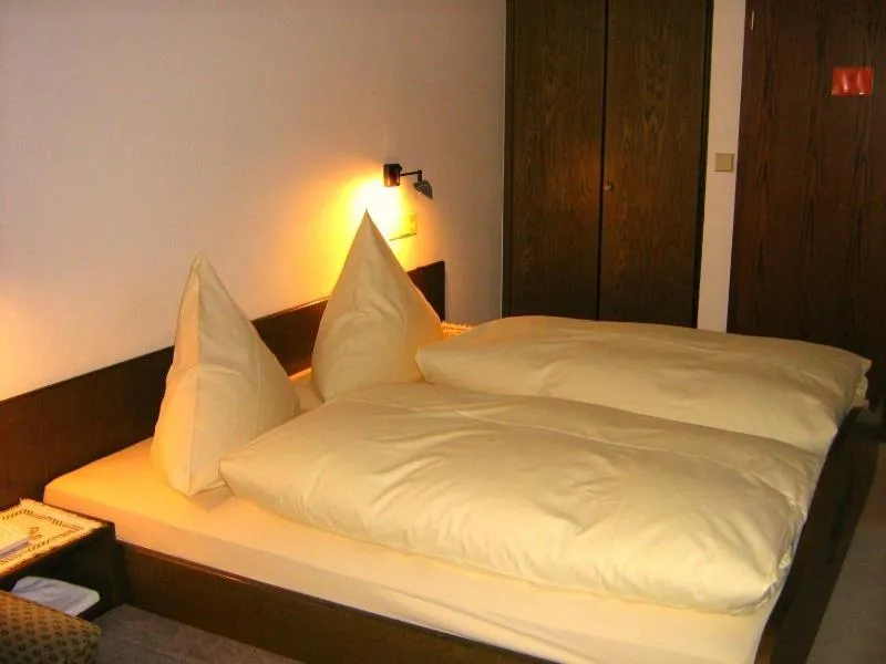 Bed in Hotel Restaurant Bären