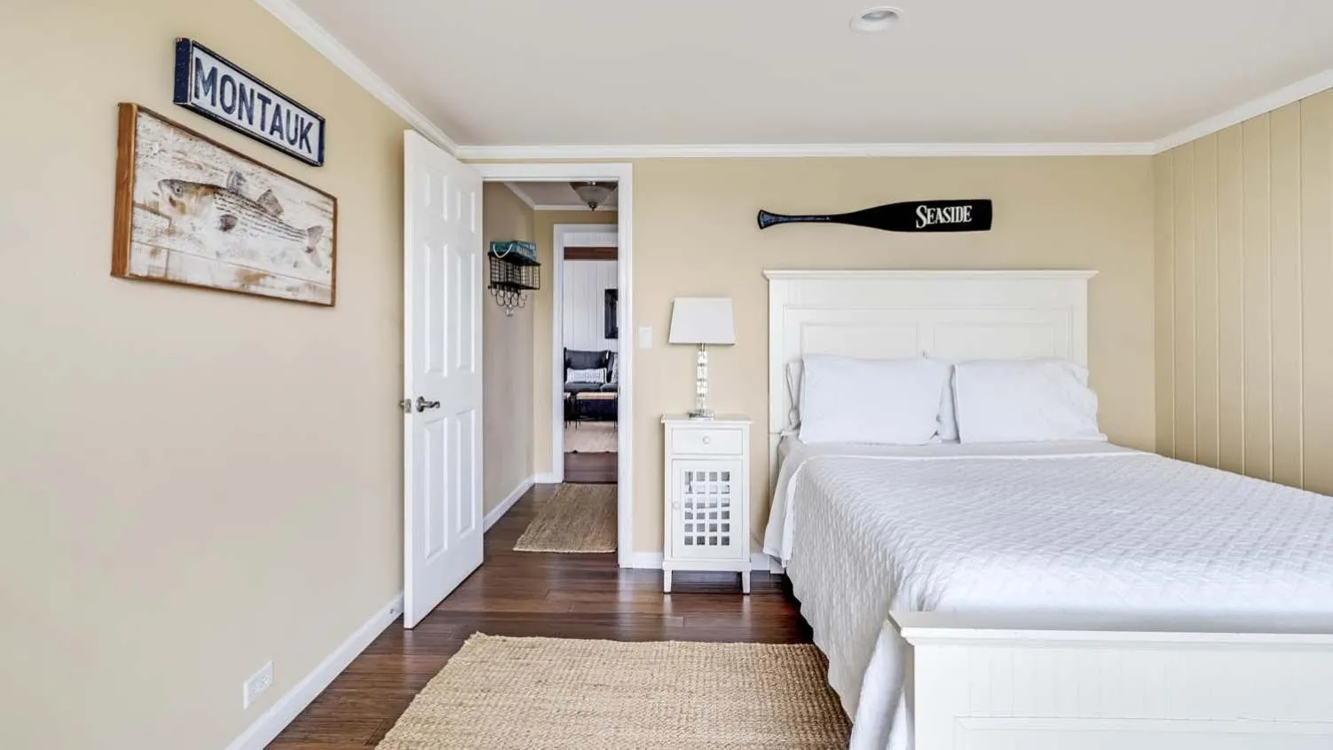 Bed in Beach Plum Resort
