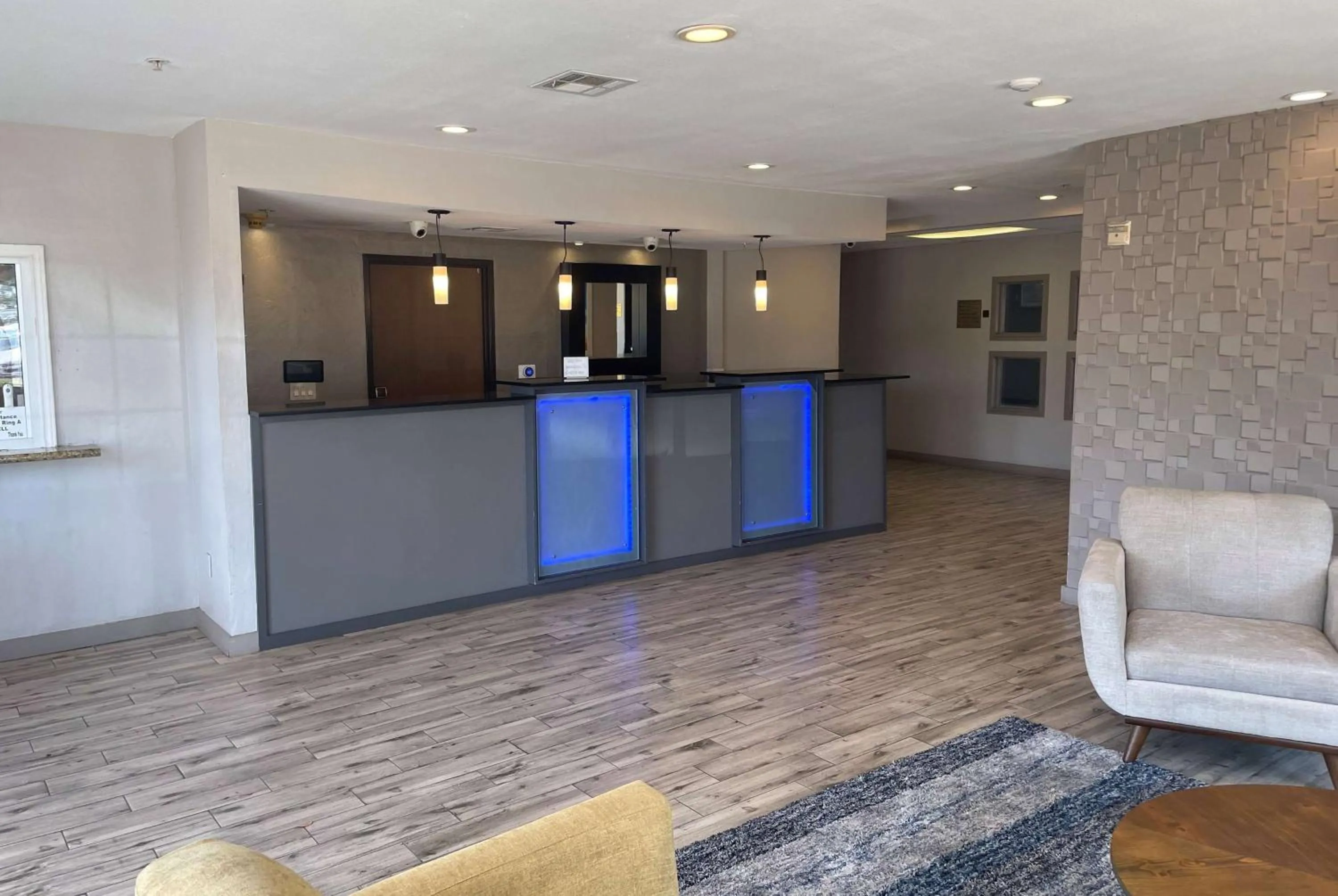 Lobby or reception in Days Inn by Wyndham Mesquite Rodeo TX