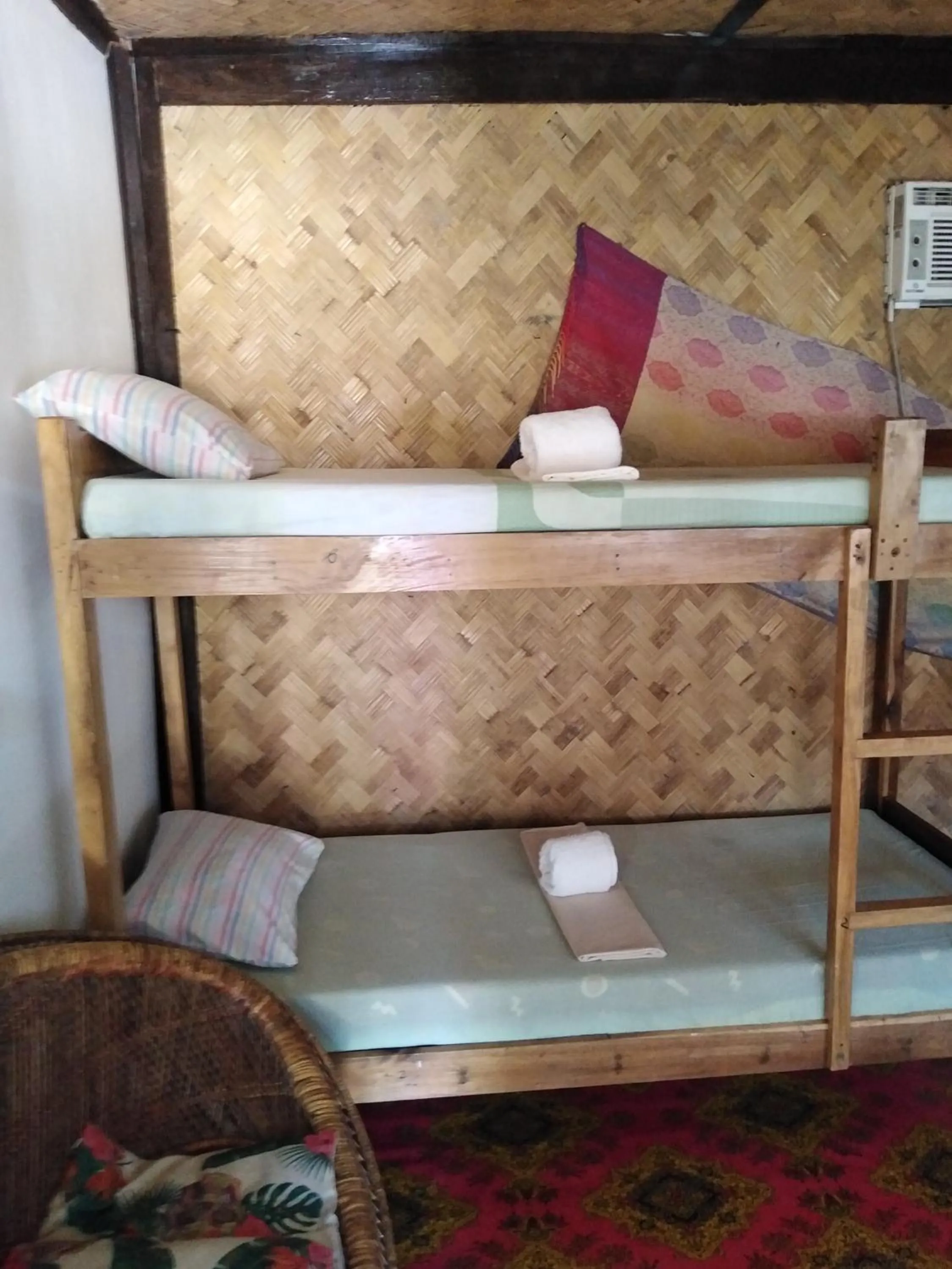 bunk bed, Bed in Sun Valley Hostel